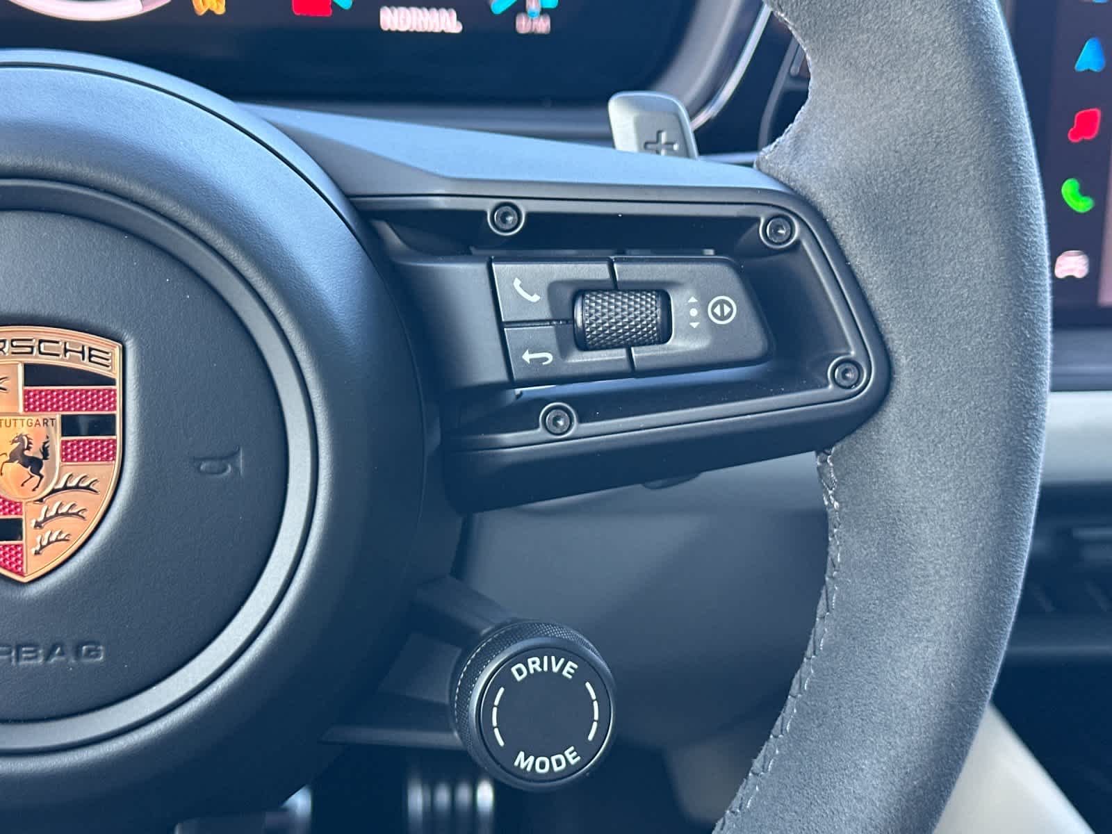 Thumbnail: 2026 Porsche Cayenne - 29