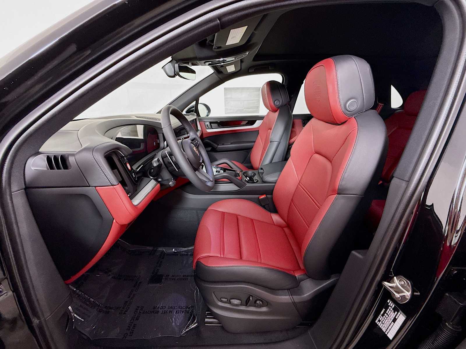 Thumbnail: 2025 Porsche Cayenne - 5