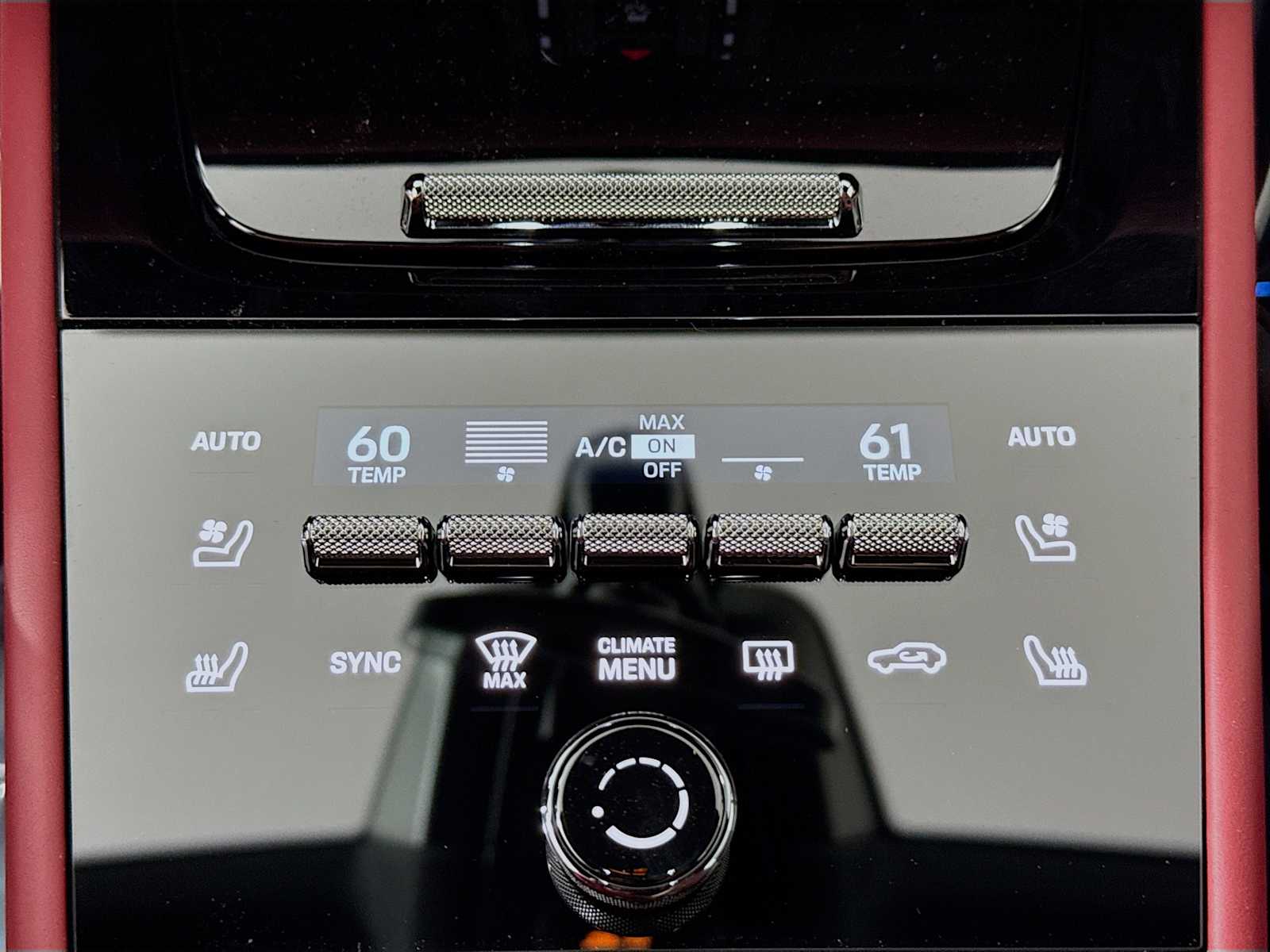 Thumbnail: 2025 Porsche Cayenne - 13