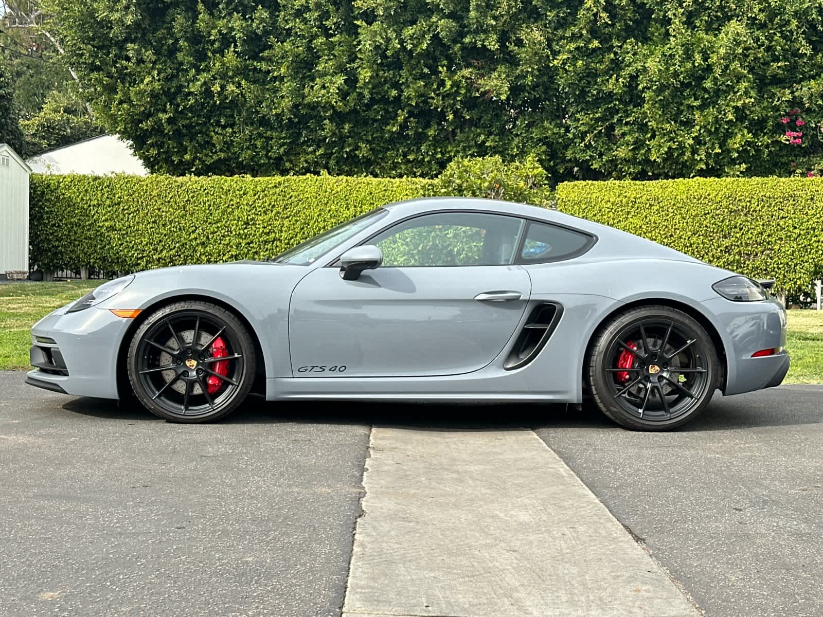Thumbnail: 2025 Porsche 718 Cayman - 2