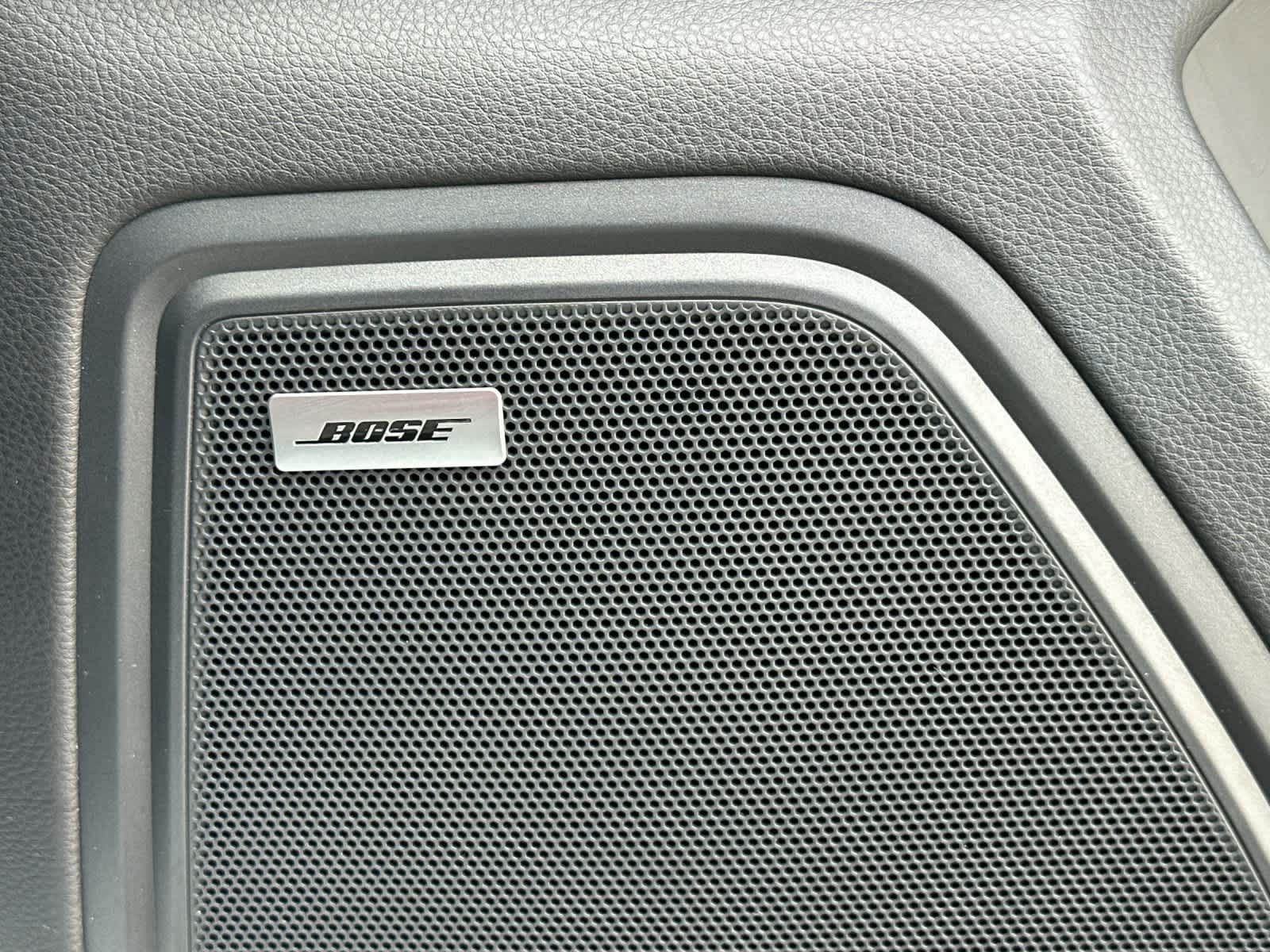 Thumbnail: 2025 Porsche Macan - 20