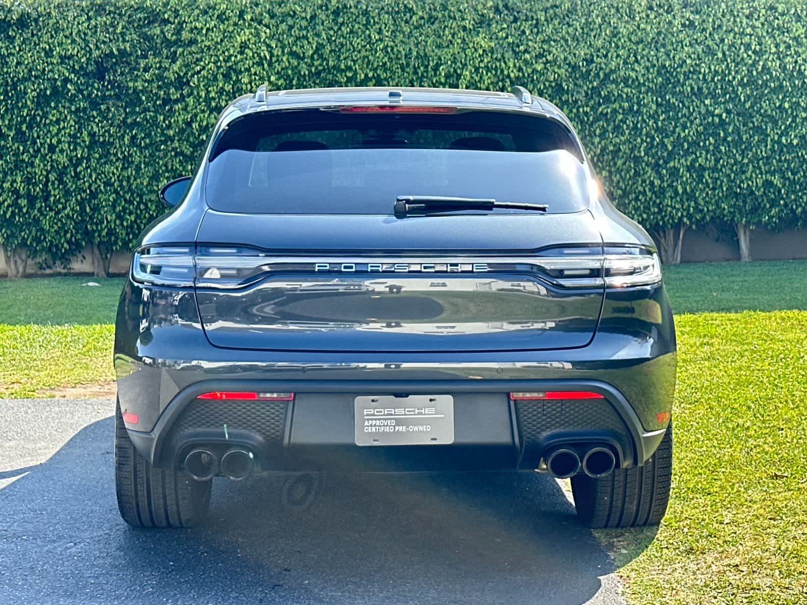 Thumbnail: 2026 Porsche Macan - 6