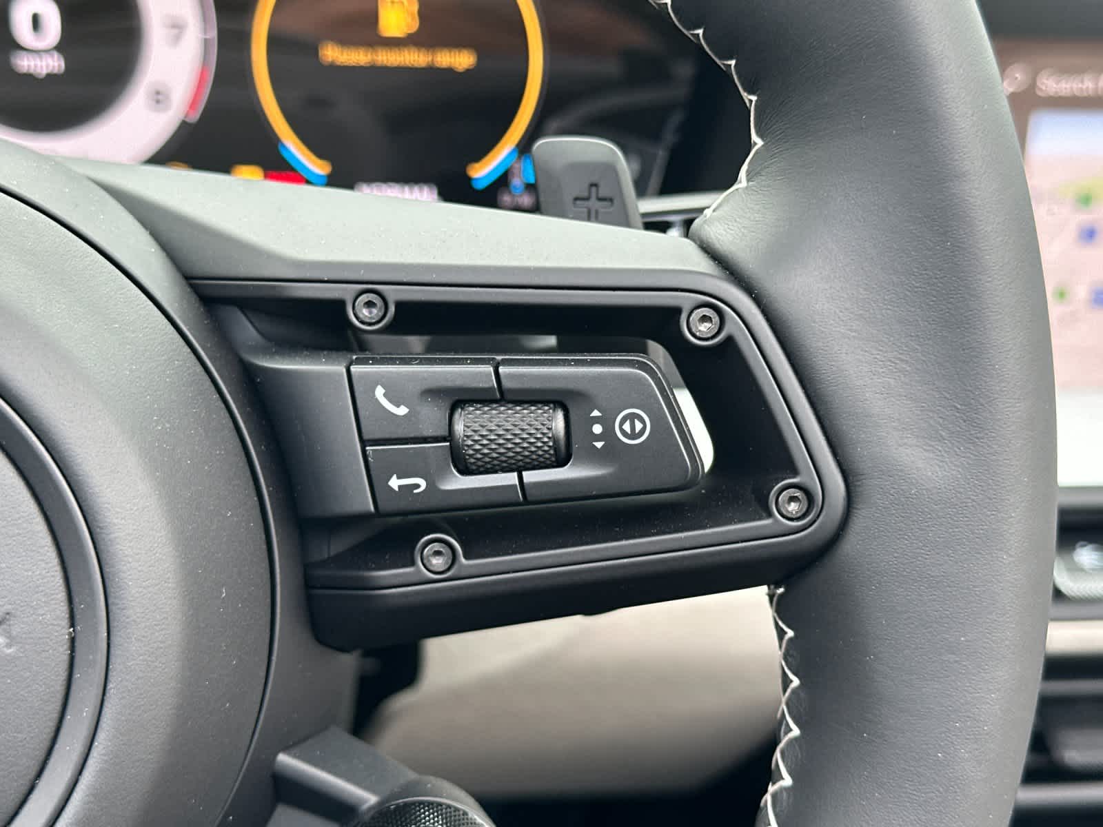 Thumbnail: 2026 Porsche 911 - 26