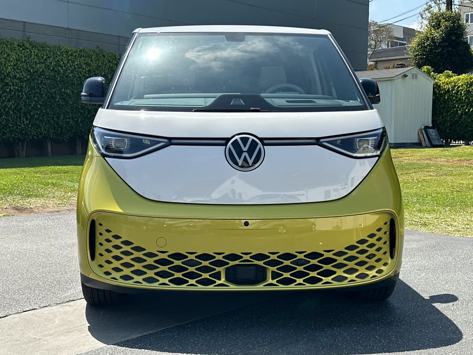 Thumbnail: 2025 Volkswagen ID.Buzz - 11