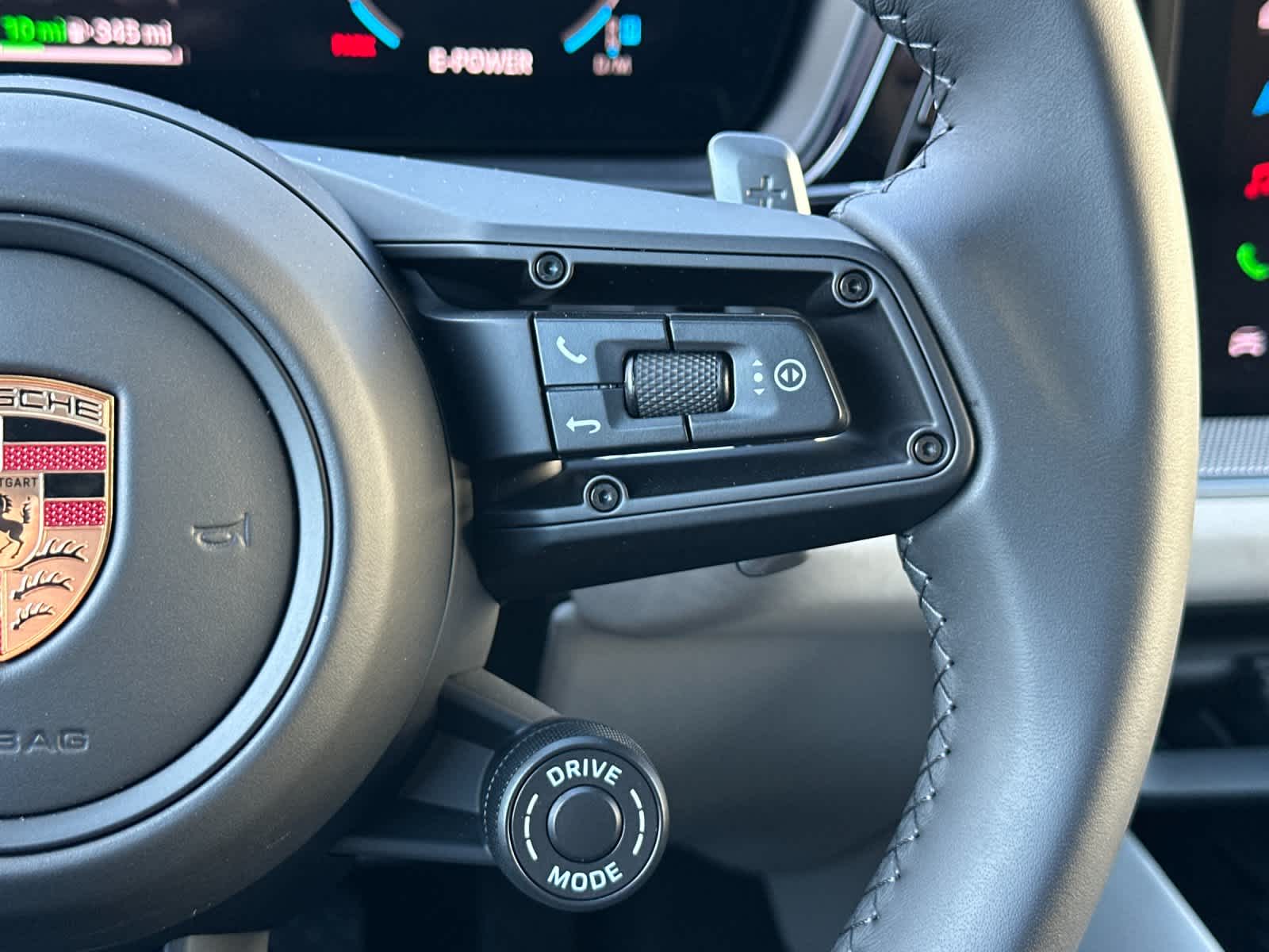 Thumbnail: 2026 Porsche Cayenne - 29