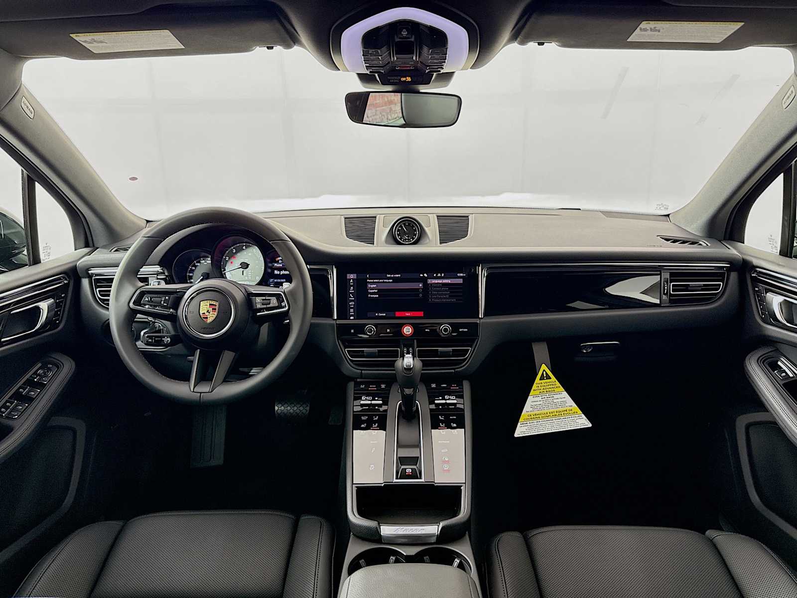 Thumbnail: 2025 Porsche Macan - 27