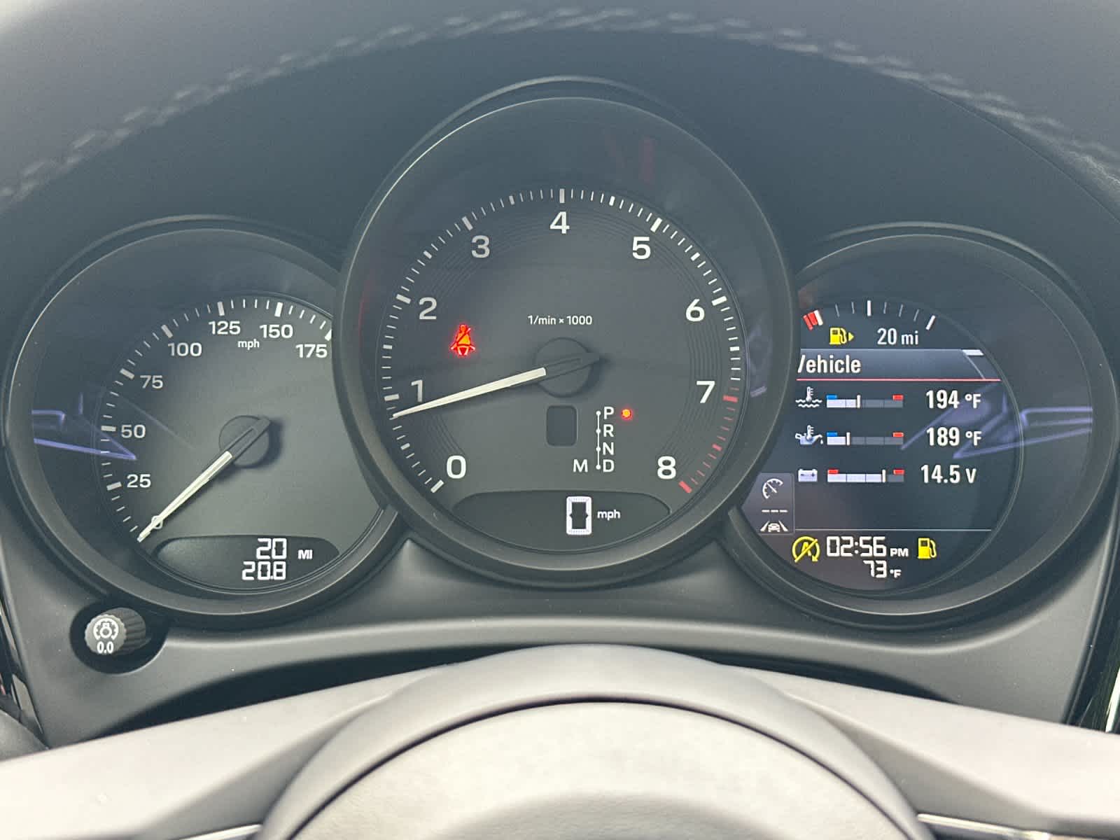 Thumbnail: 2026 Porsche Macan - 29