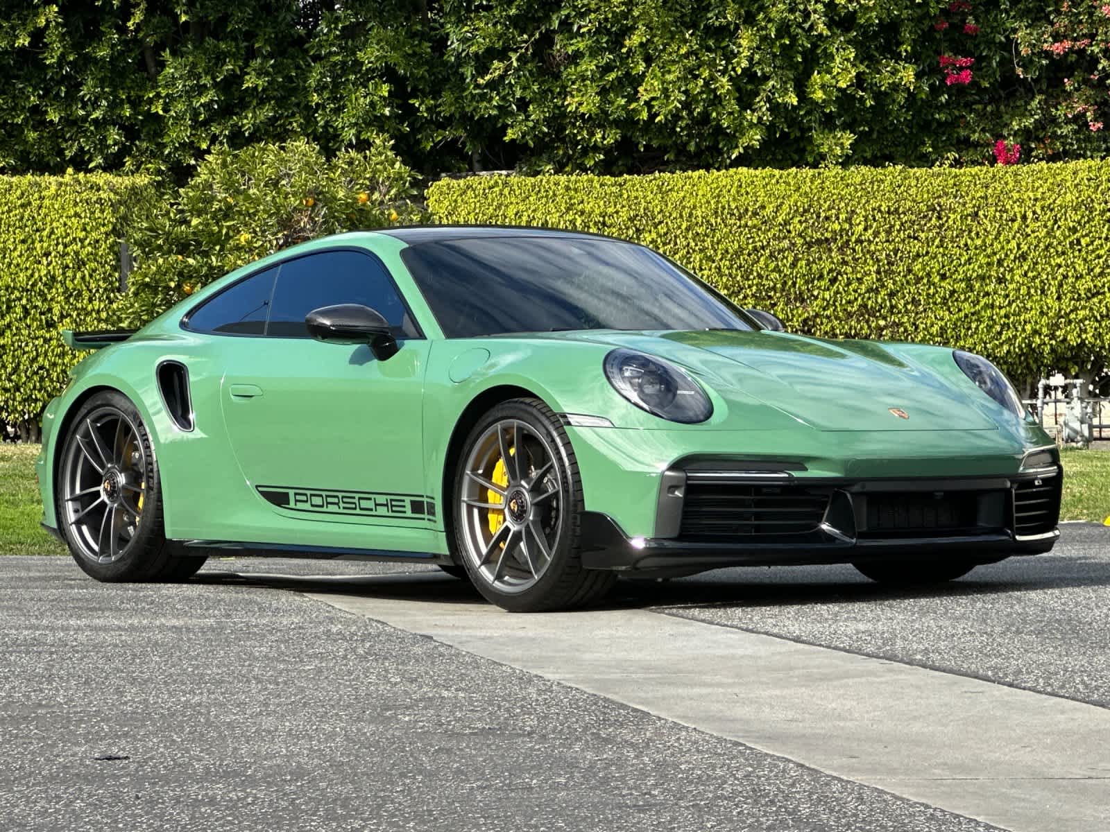 Thumbnail: 2022 Porsche 911 - 9
