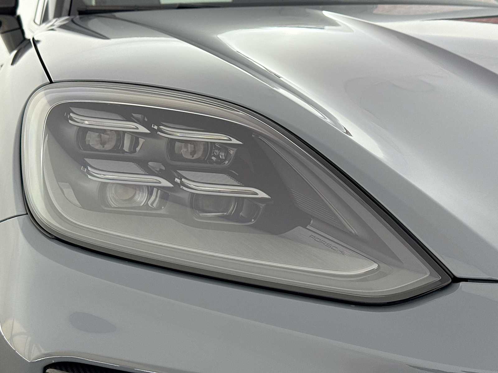 Thumbnail: 2025 Porsche Cayenne - 28