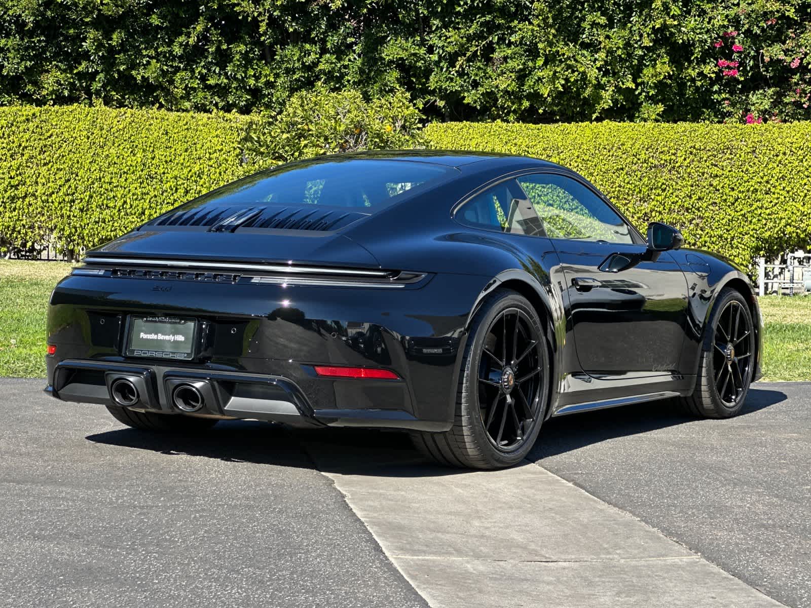 Thumbnail: 2026 Porsche 911 - 7