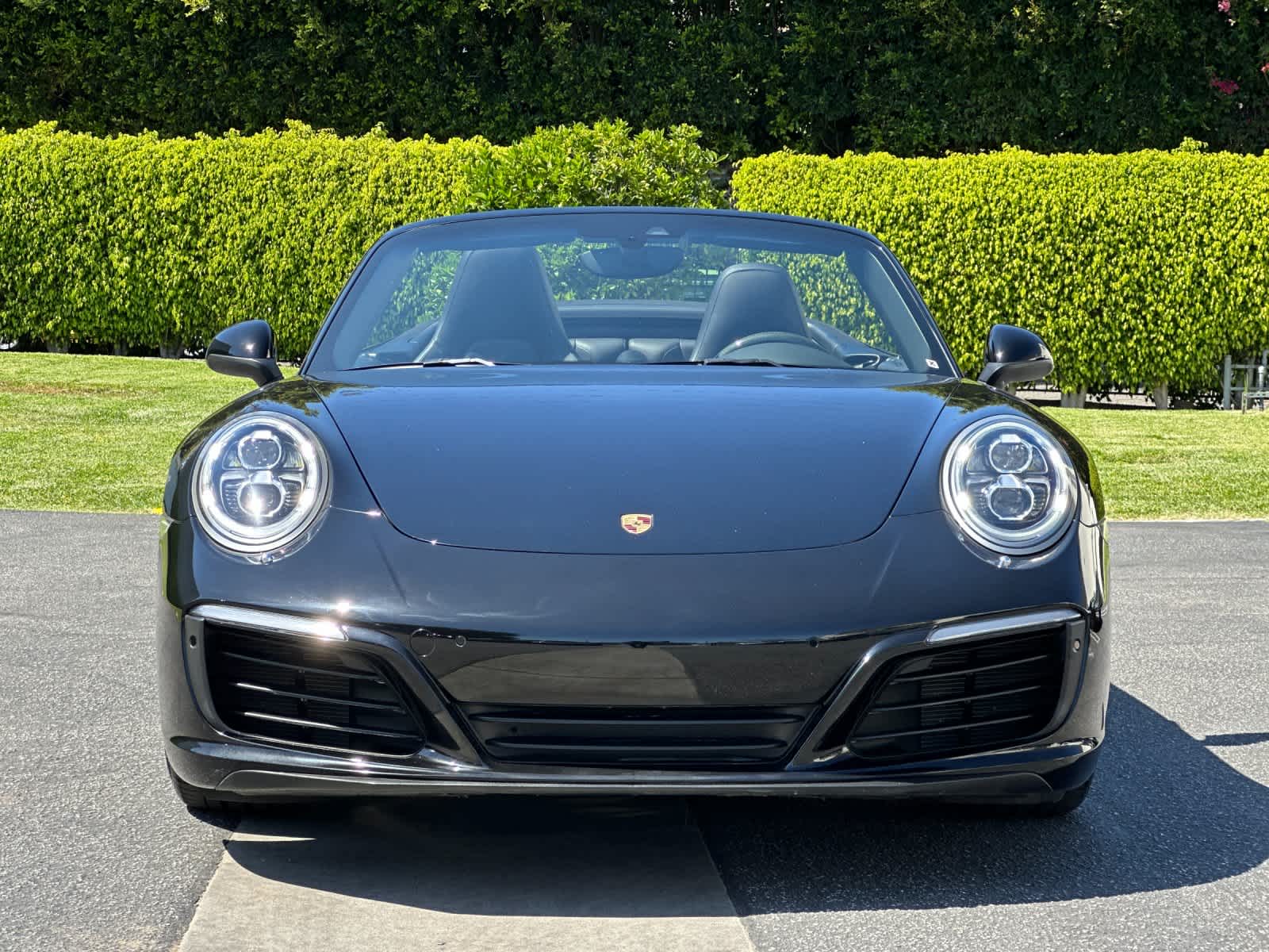 Thumbnail: 2017 Porsche 911 - 10