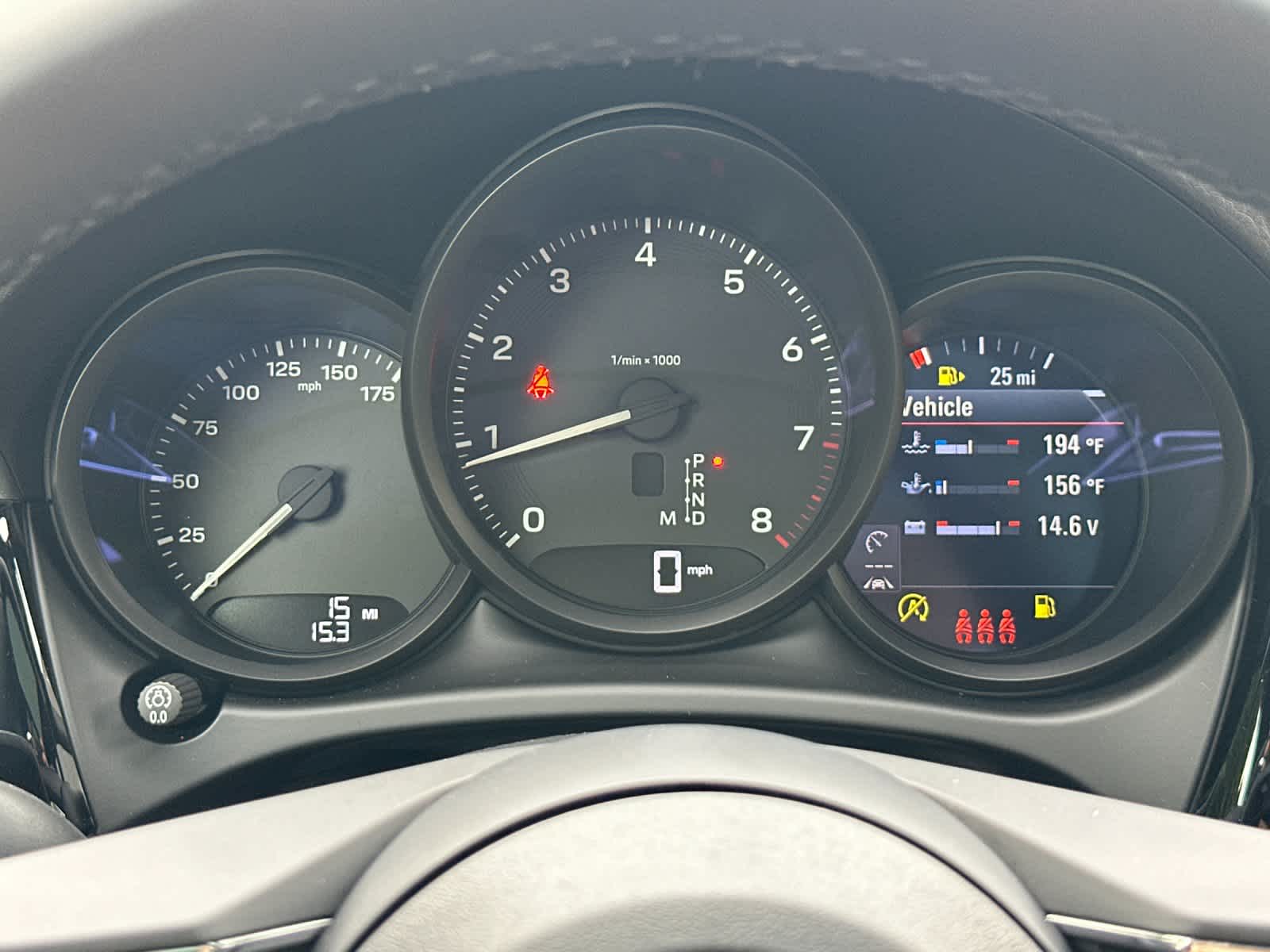 Thumbnail: 2026 Porsche Macan - 28