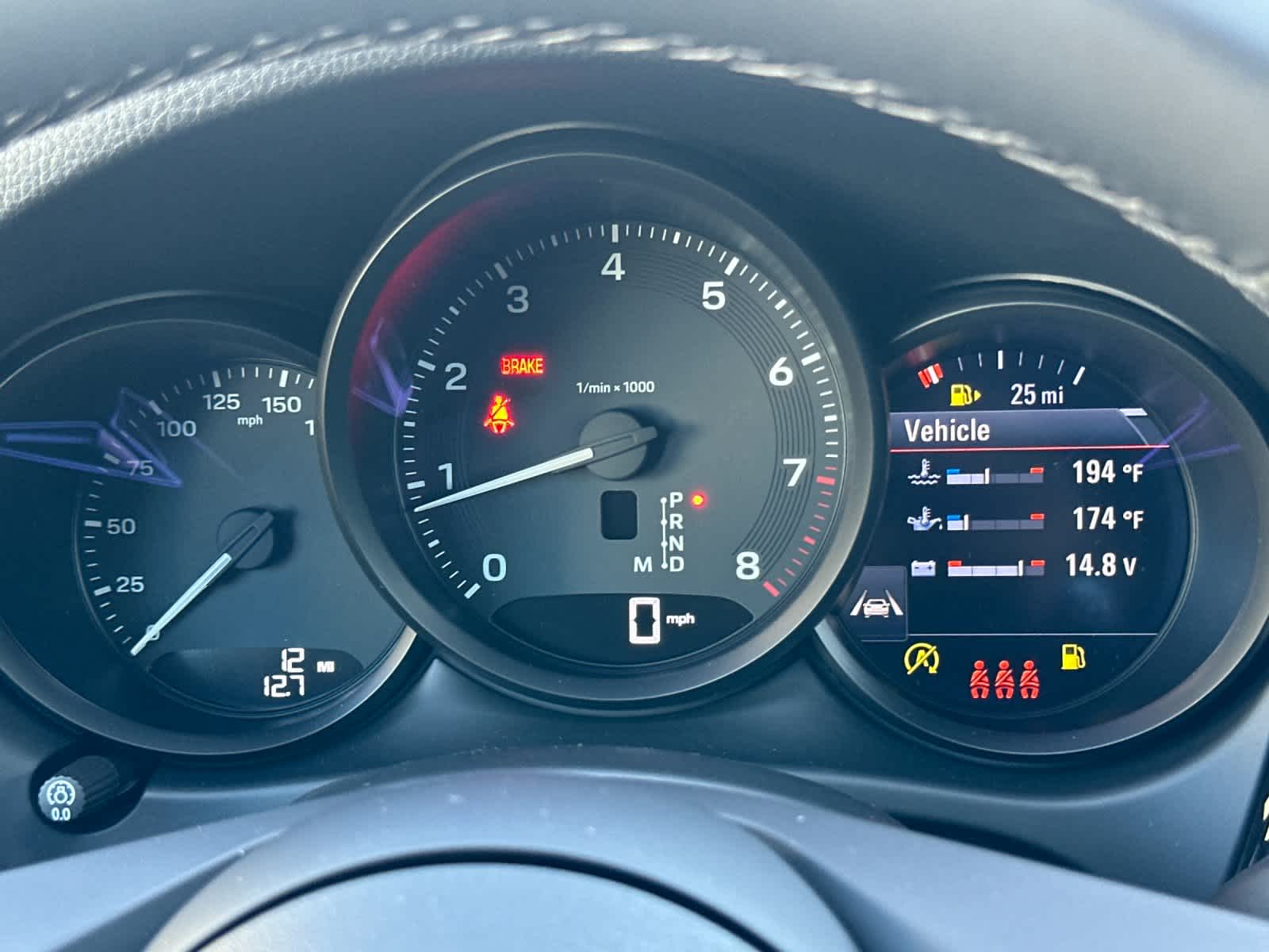 Thumbnail: 2026 Porsche Macan - 29