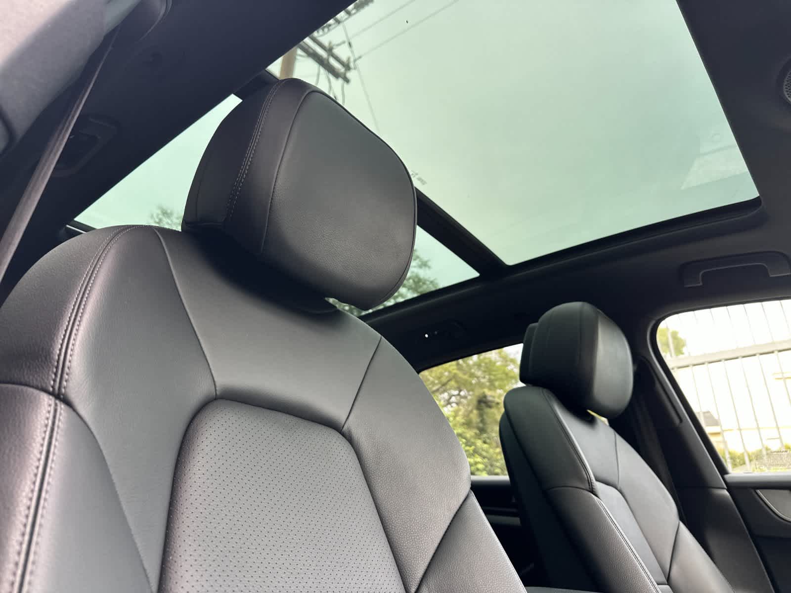 Thumbnail: 2024 Porsche Cayenne - 18