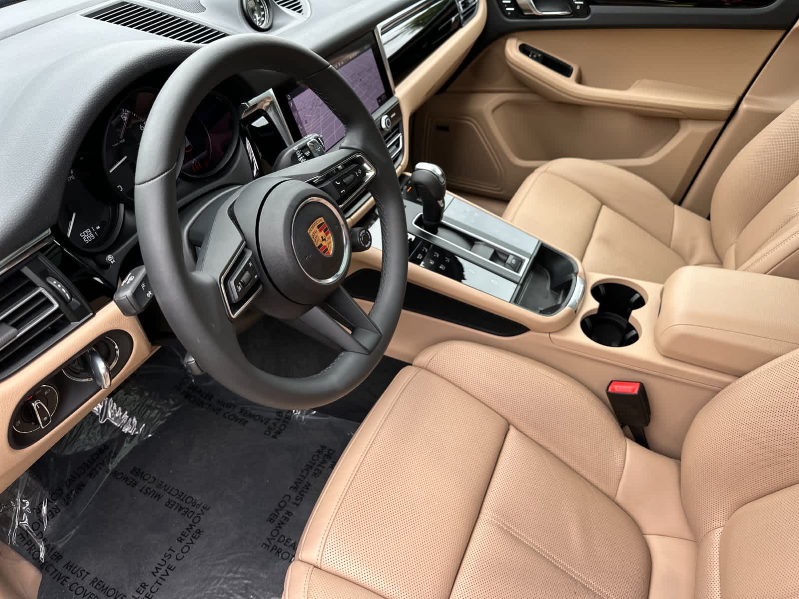 Thumbnail: 2025 Porsche Macan - 4