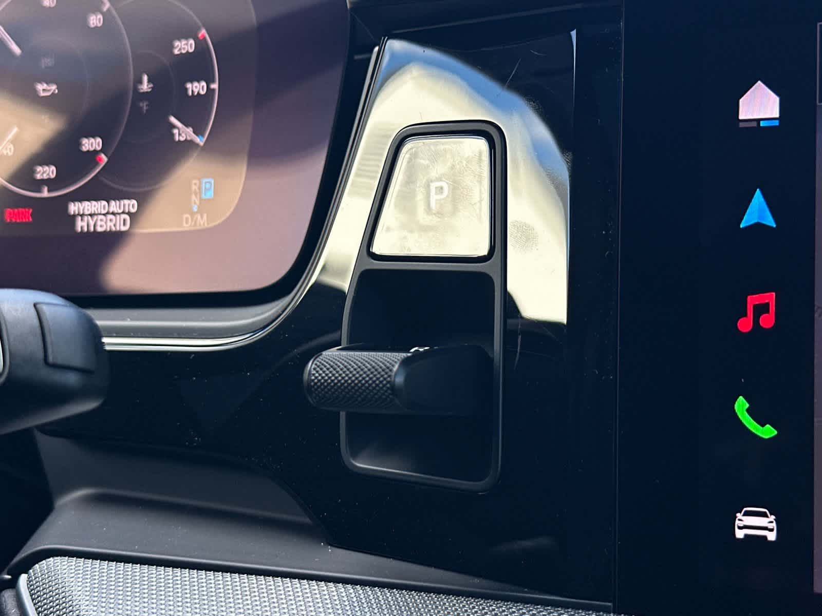 Thumbnail: 2026 Porsche Cayenne - 25