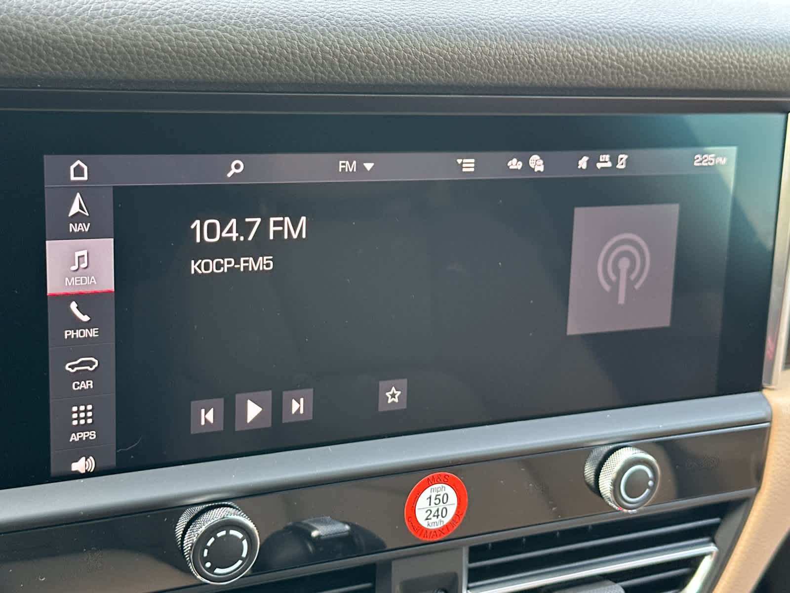 Thumbnail: 2026 Porsche Macan - 20