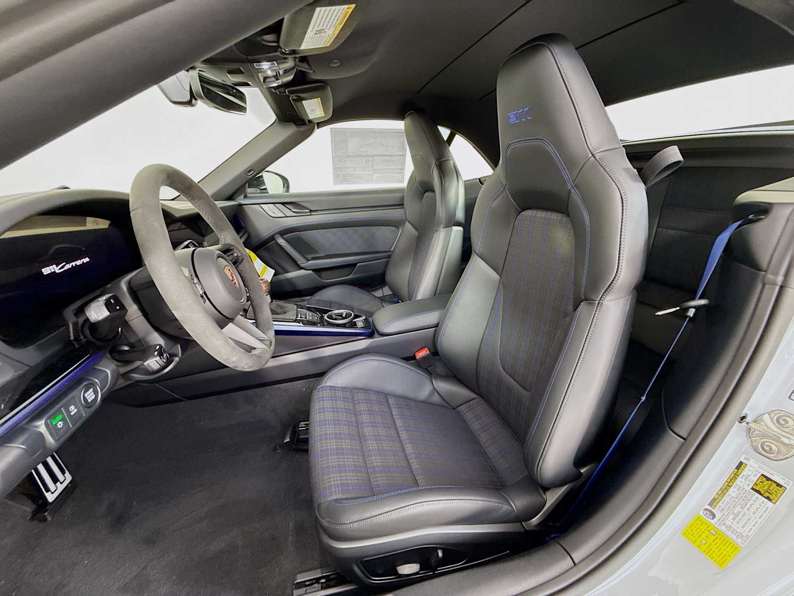 Thumbnail: 2026 Porsche 911 - 5