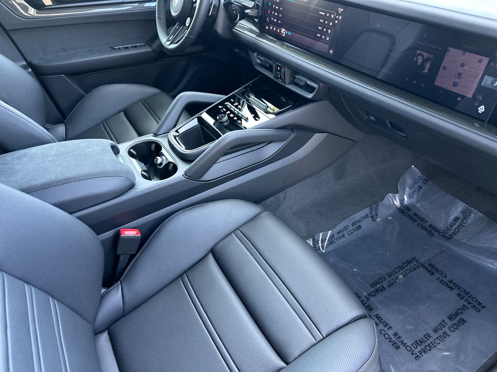 Thumbnail: 2026 Porsche Cayenne - 17