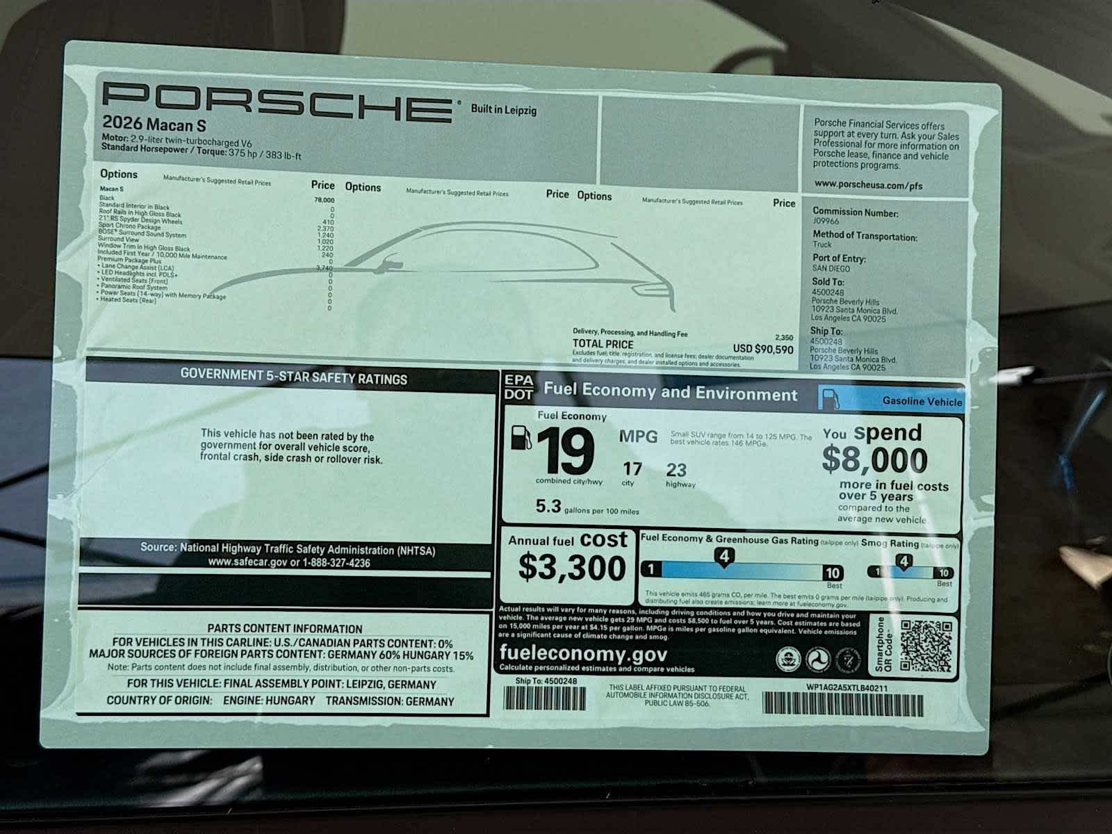 Thumbnail: 2026 Porsche Macan - 26