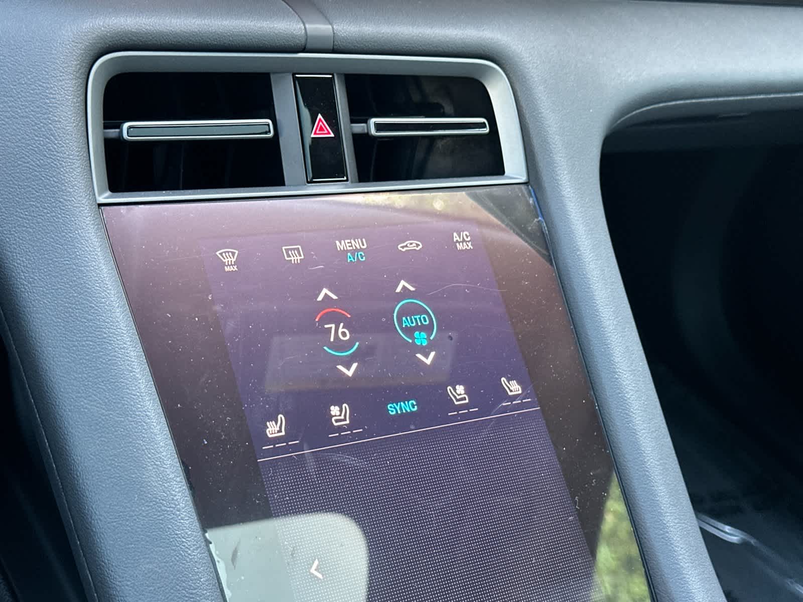 Thumbnail: 2026 Porsche Taycan - 23