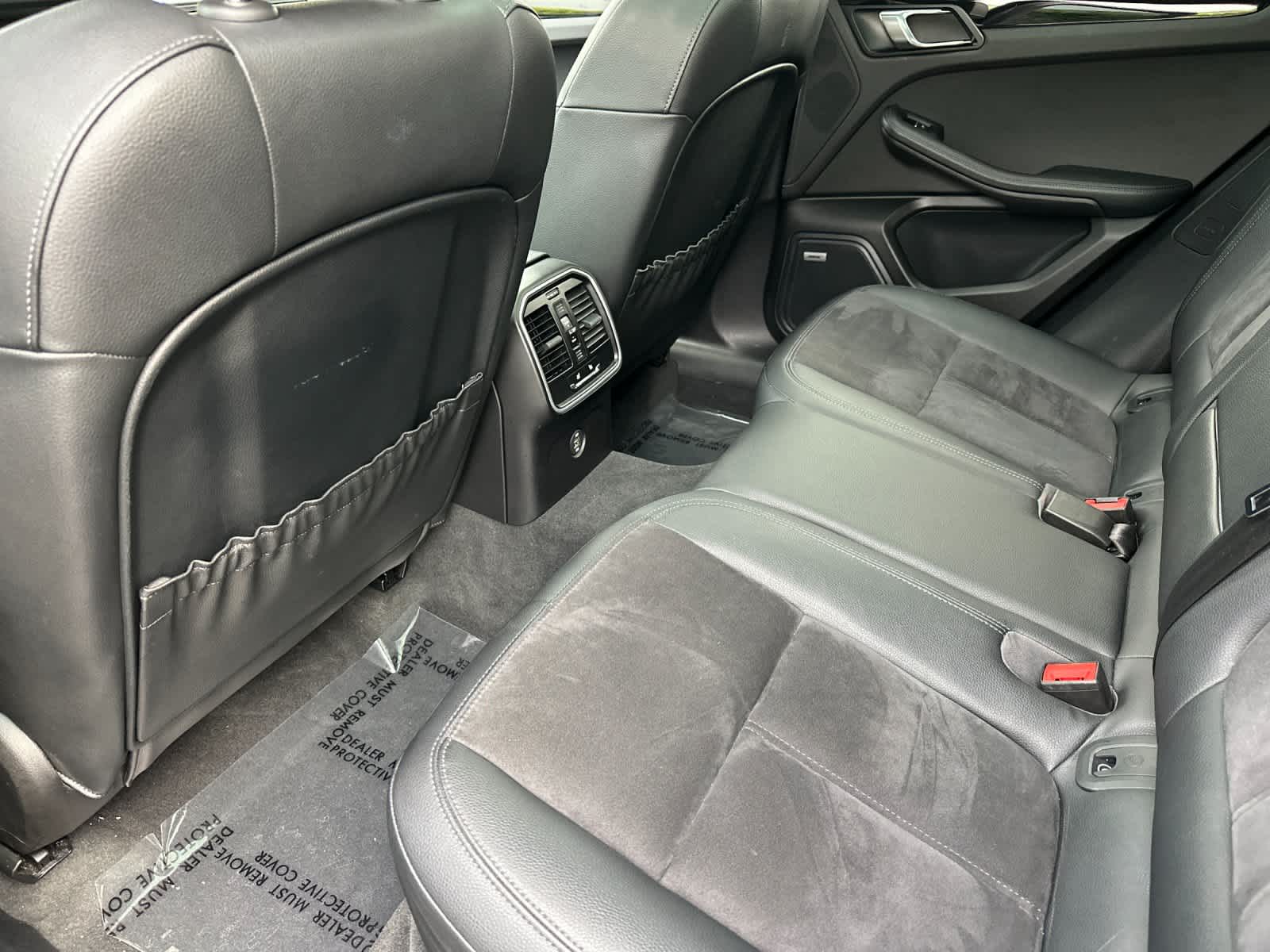 Thumbnail: 2019 Porsche Macan - 13