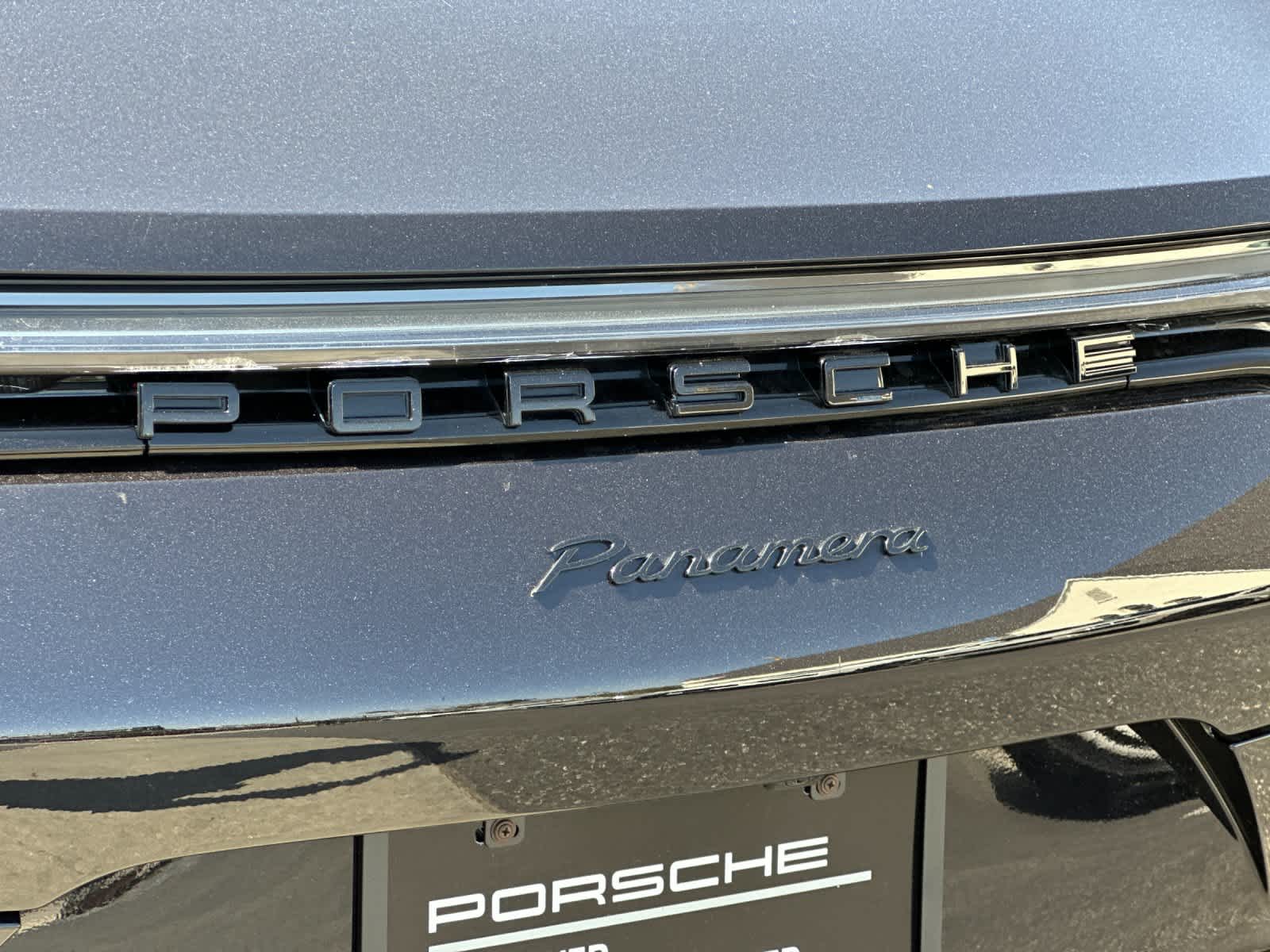 Thumbnail: 2023 Porsche Panamera - 31