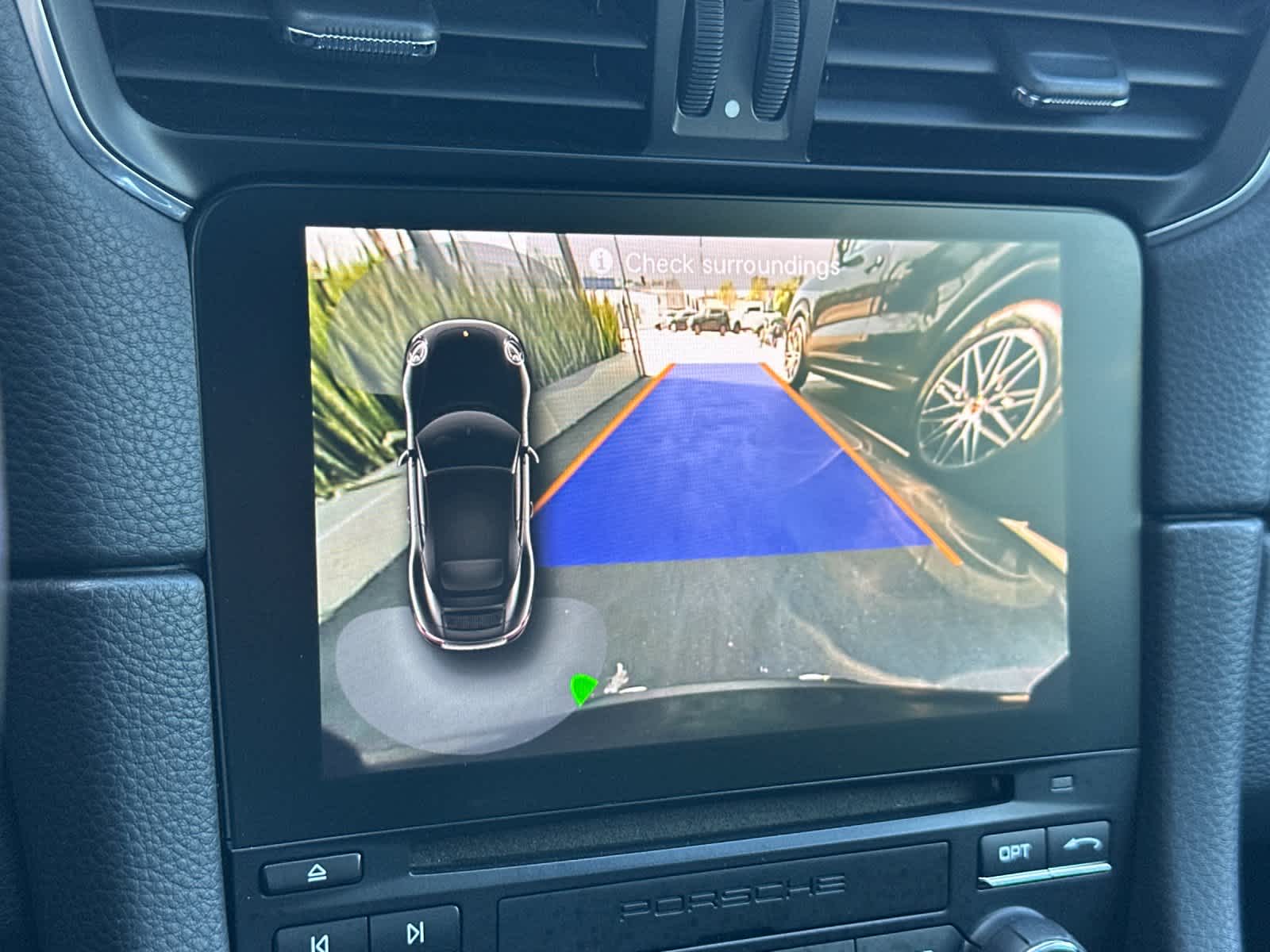 Thumbnail: 2017 Porsche 911 - 19