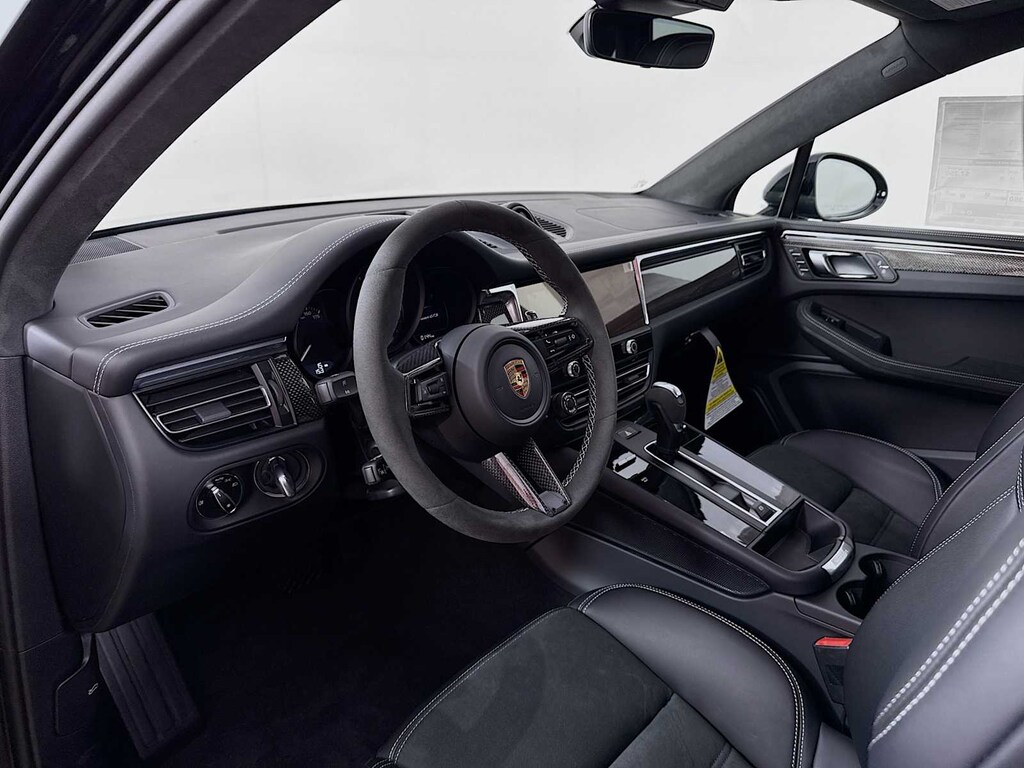 New 2025 Porsche Macan GTS SUV
