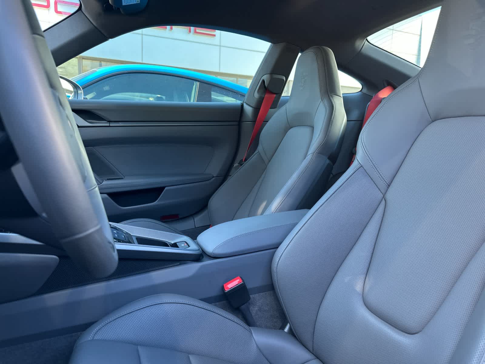 Thumbnail: 2024 Porsche 911 - 5