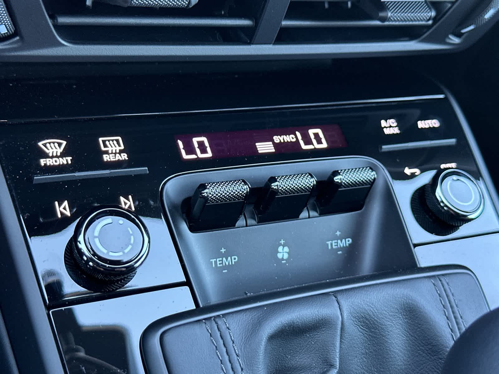 Thumbnail: 2026 Porsche 911 - 19