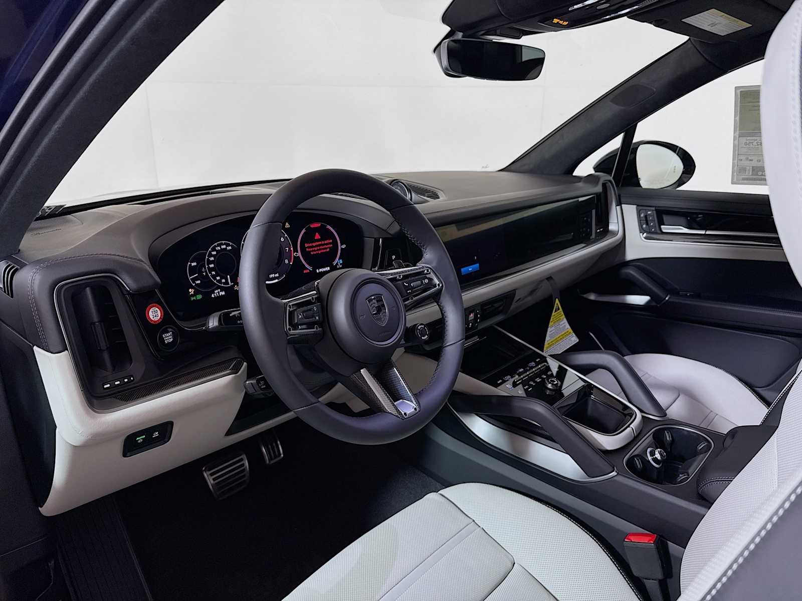 Thumbnail: 2025 Porsche Cayenne - 4