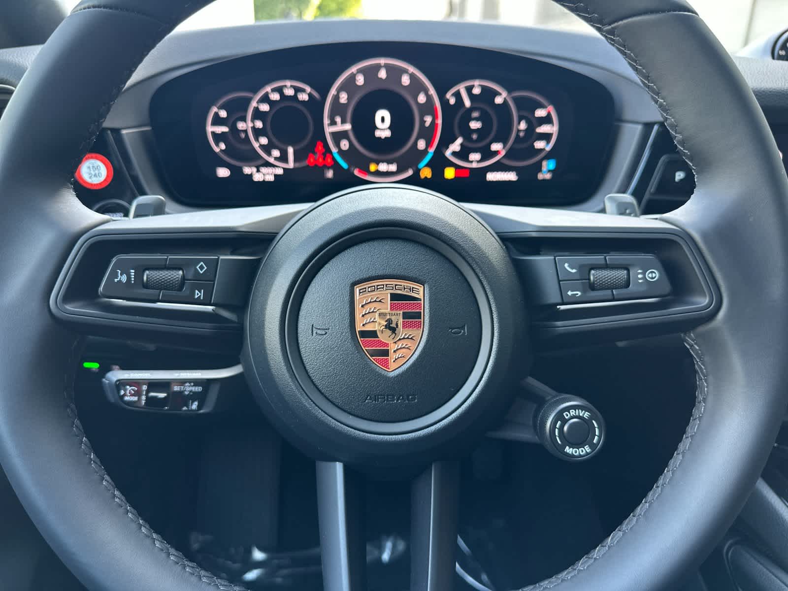 Thumbnail: 2026 Porsche Cayenne - 27