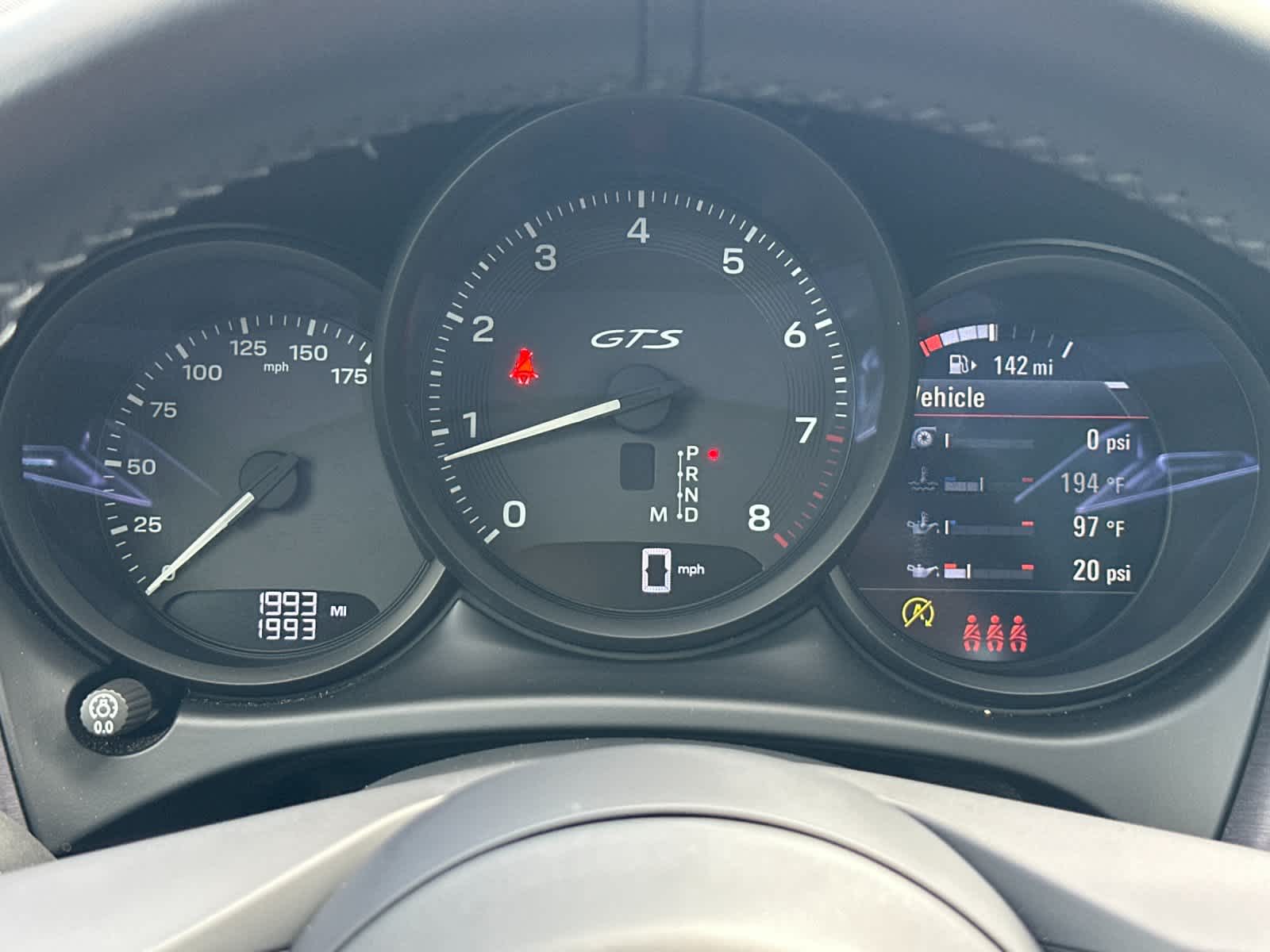Thumbnail: 2023 Porsche Macan - 29