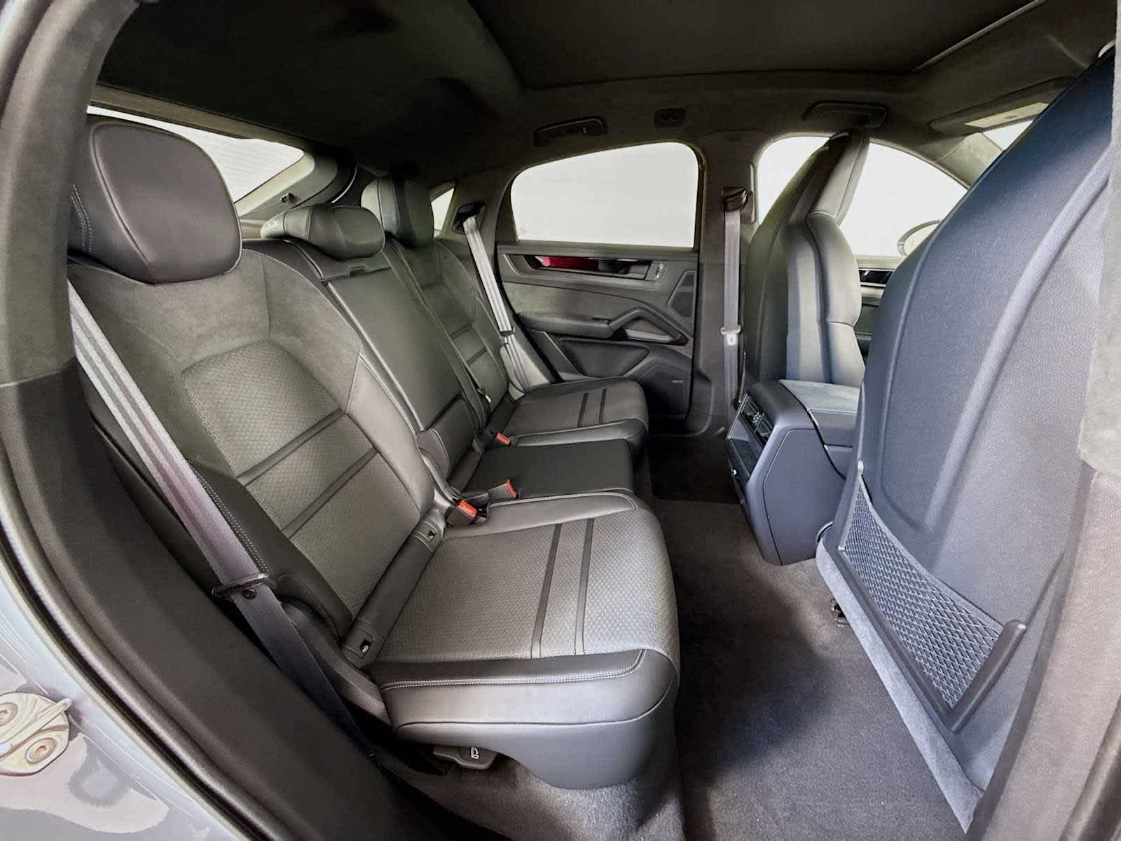 Thumbnail: 2025 Porsche Cayenne - 20