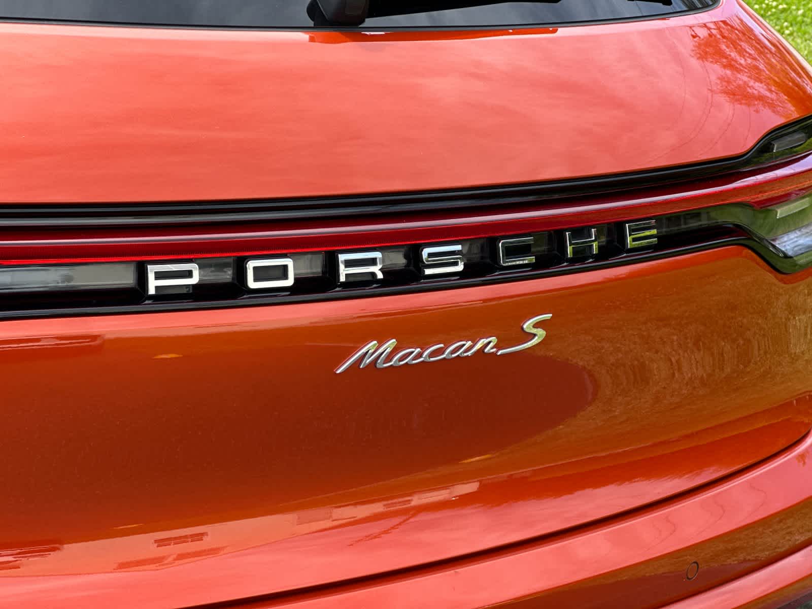 Thumbnail: 2022 Porsche Macan - 32