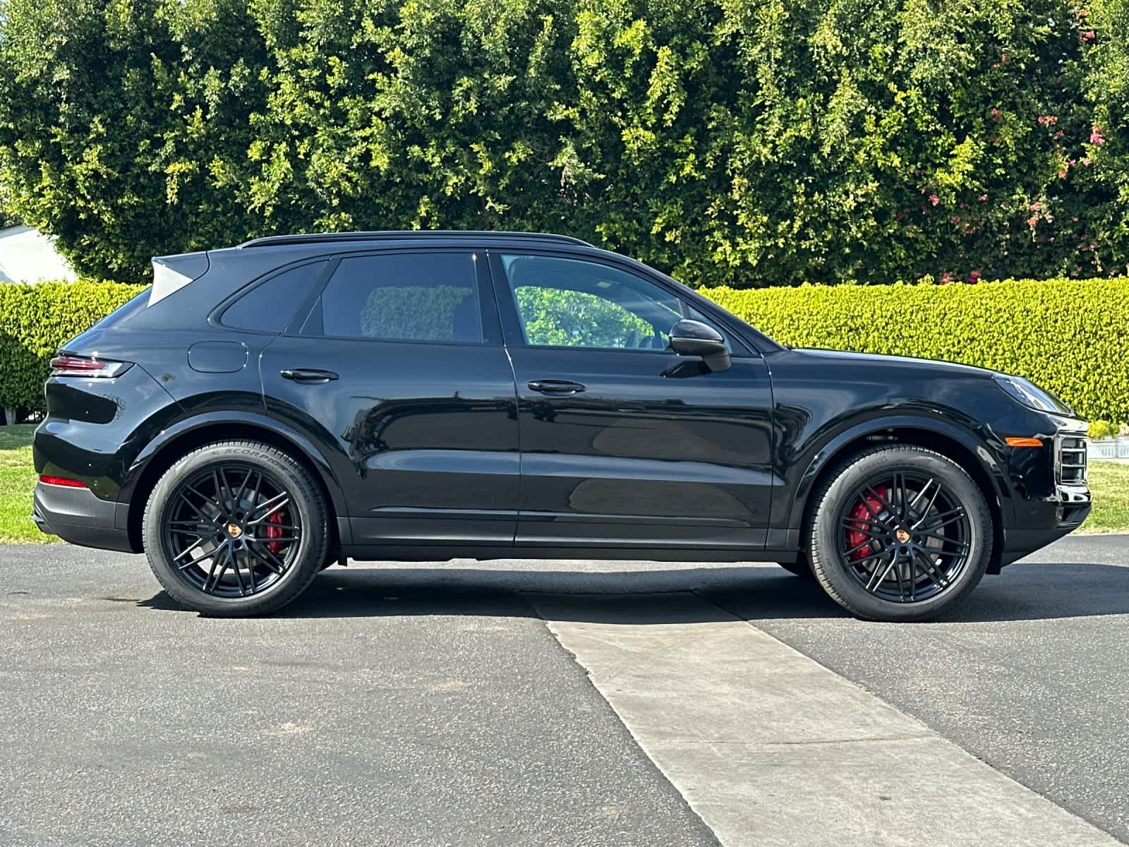 Thumbnail: 2026 Porsche Cayenne - 9