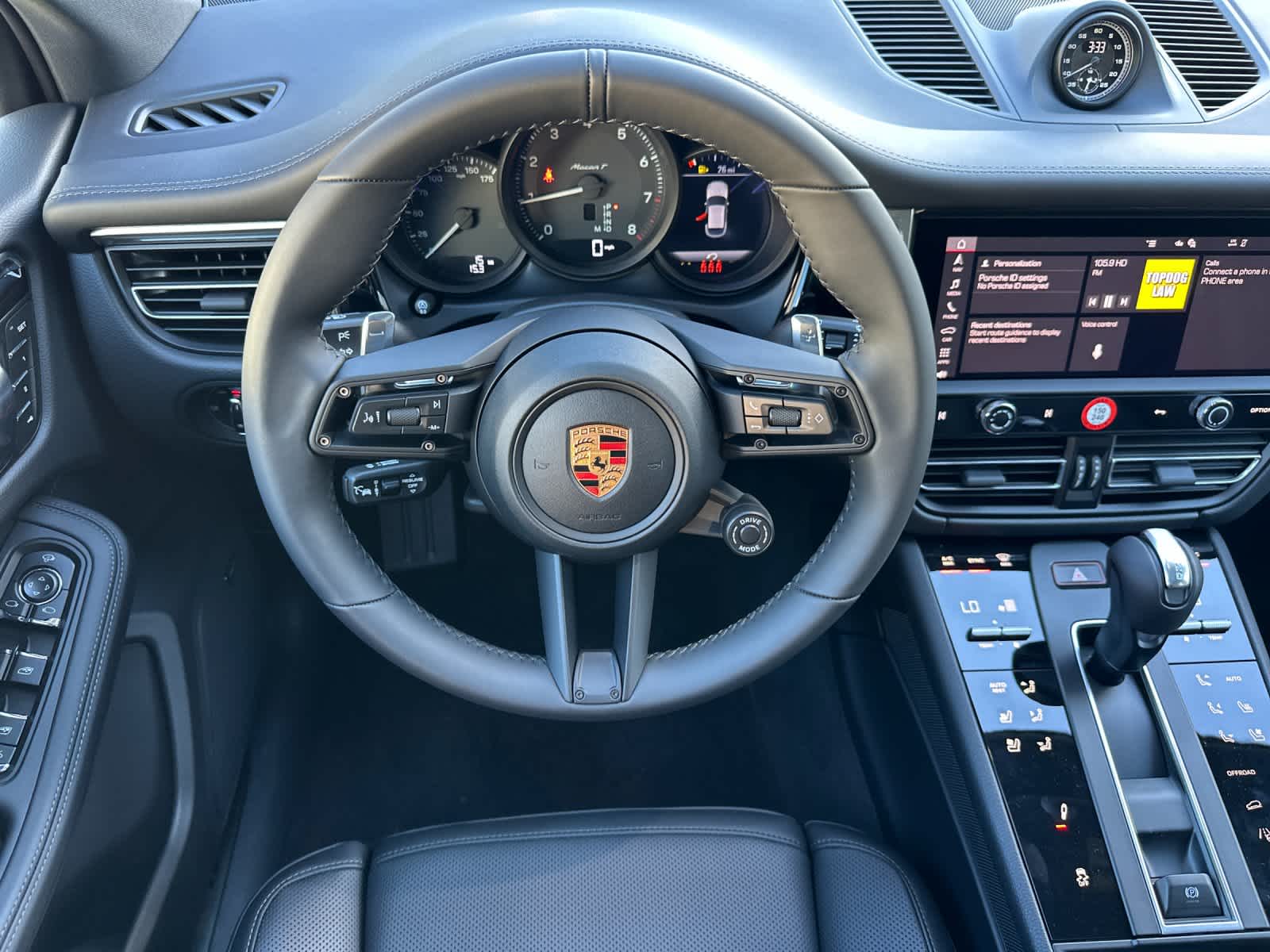 Thumbnail: 2026 Porsche Macan - 15