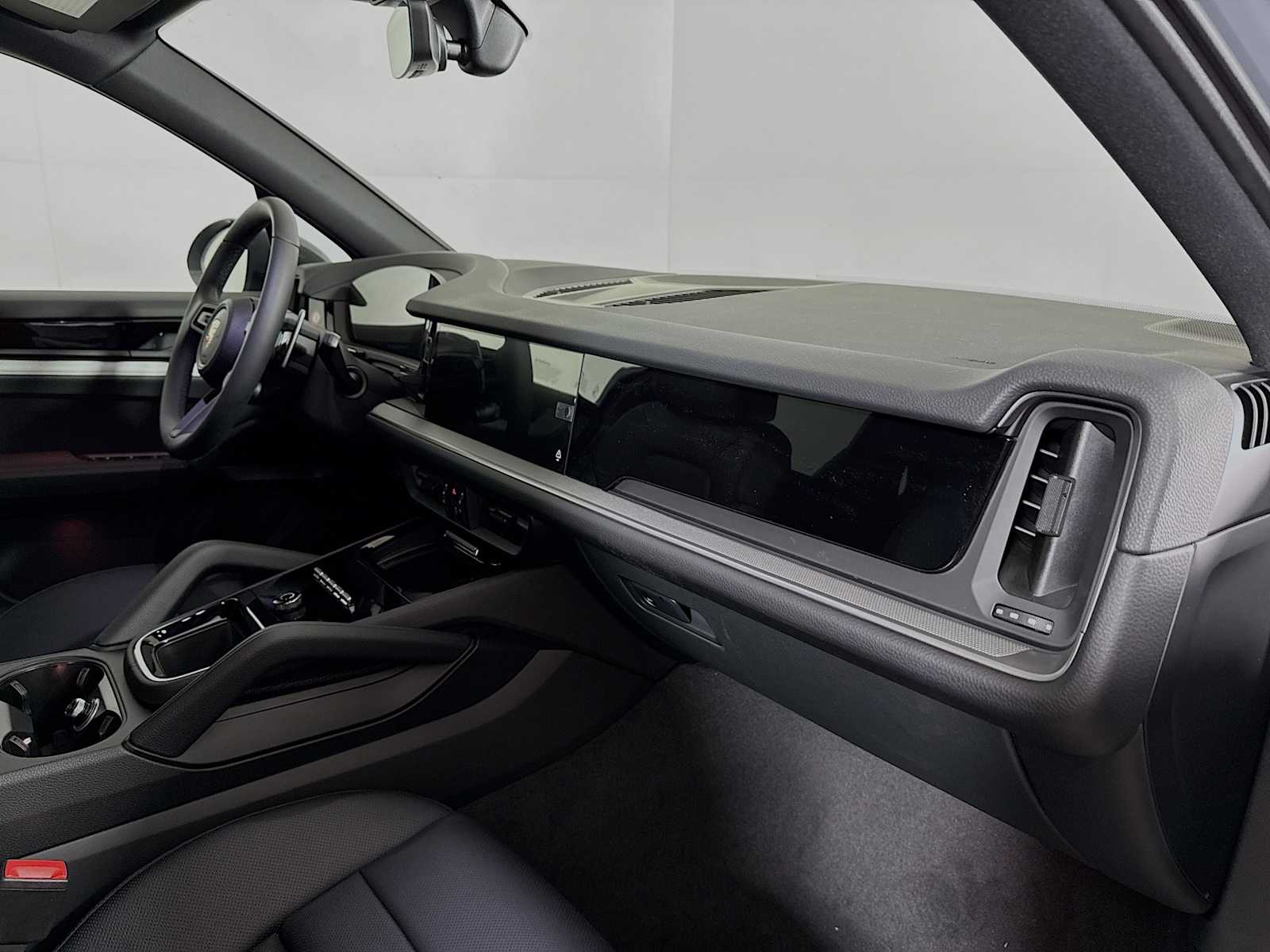 Thumbnail: 2025 Porsche Cayenne - 22