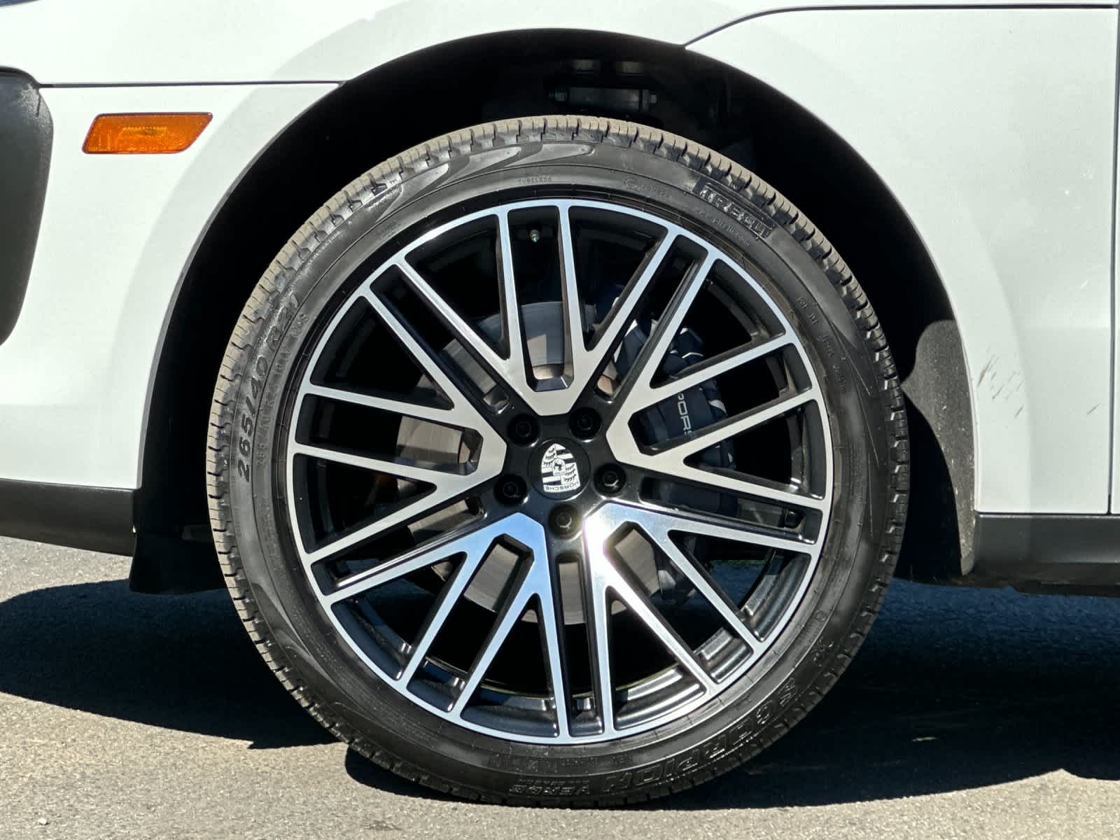 Thumbnail: 2025 Porsche Macan - 31