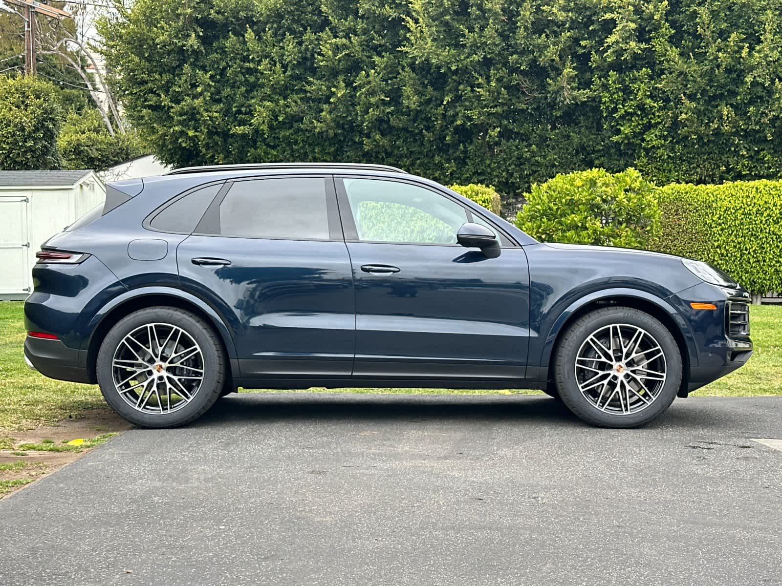 Thumbnail: 2026 Porsche Cayenne - 9