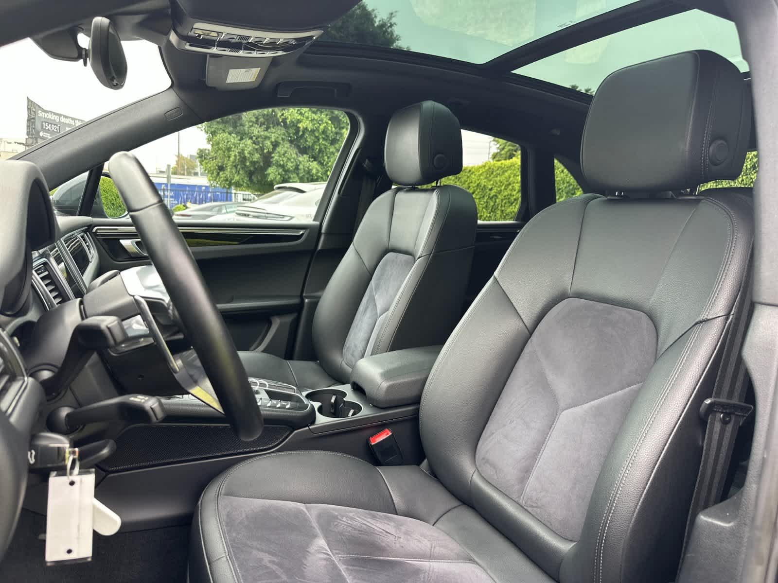 Thumbnail: 2018 Porsche Macan - 5