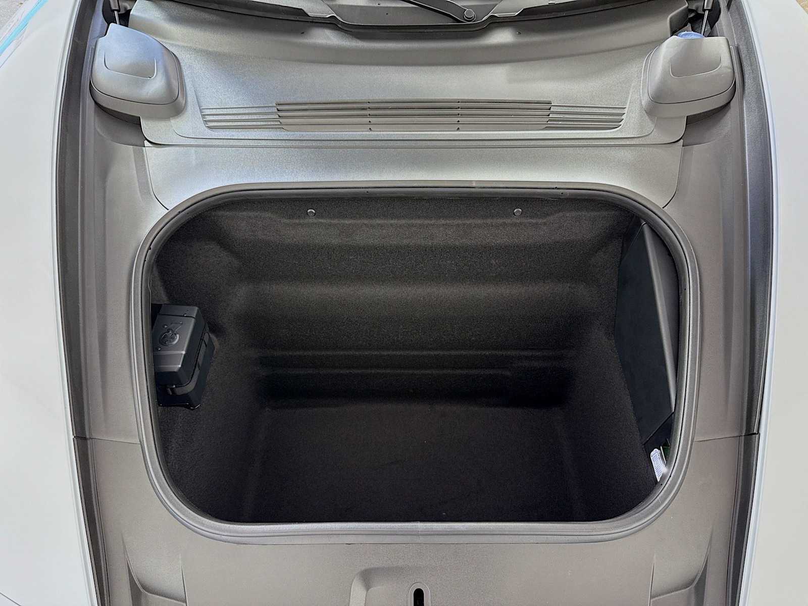 Thumbnail: 2026 Porsche 911 - 24