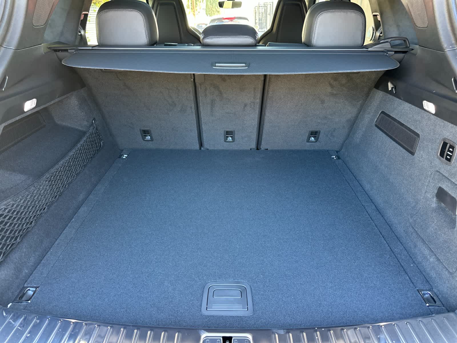 Thumbnail: 2026 Porsche Cayenne - 16