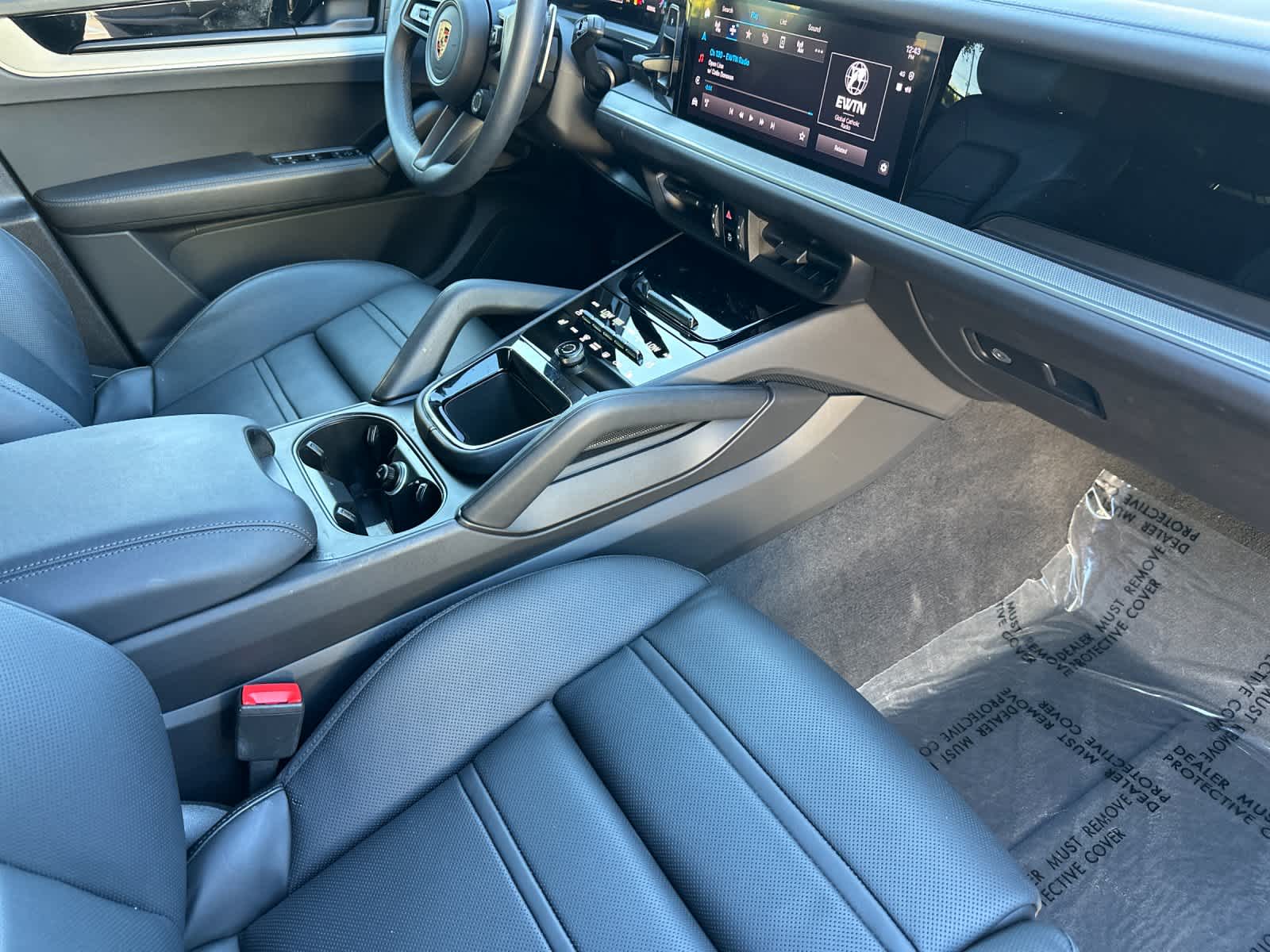 Thumbnail: 2024 Porsche Cayenne - 17