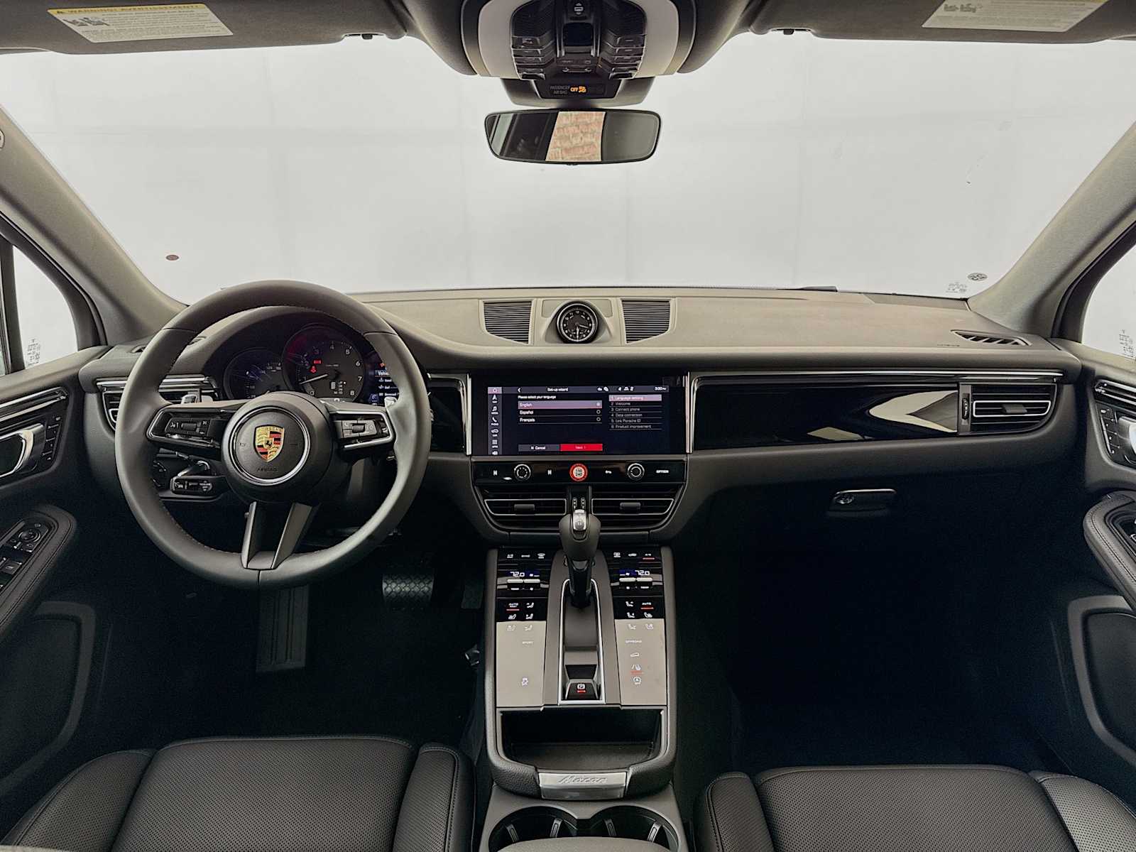 Thumbnail: 2026 Porsche Macan - 27