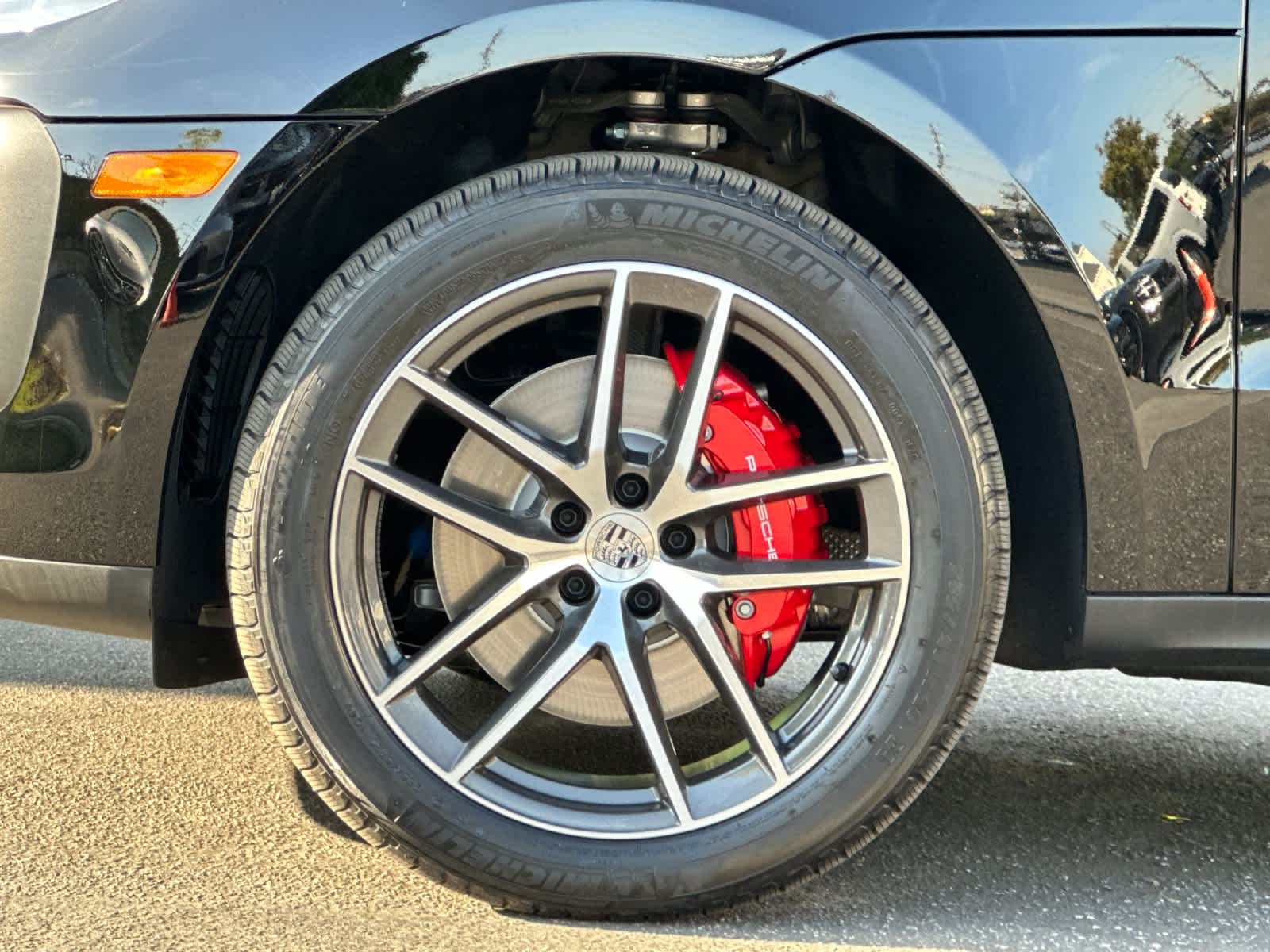 Thumbnail: 2026 Porsche Macan - 31