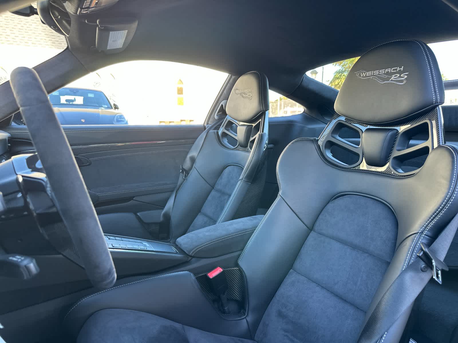 Thumbnail: 2018 Porsche 911 - 5