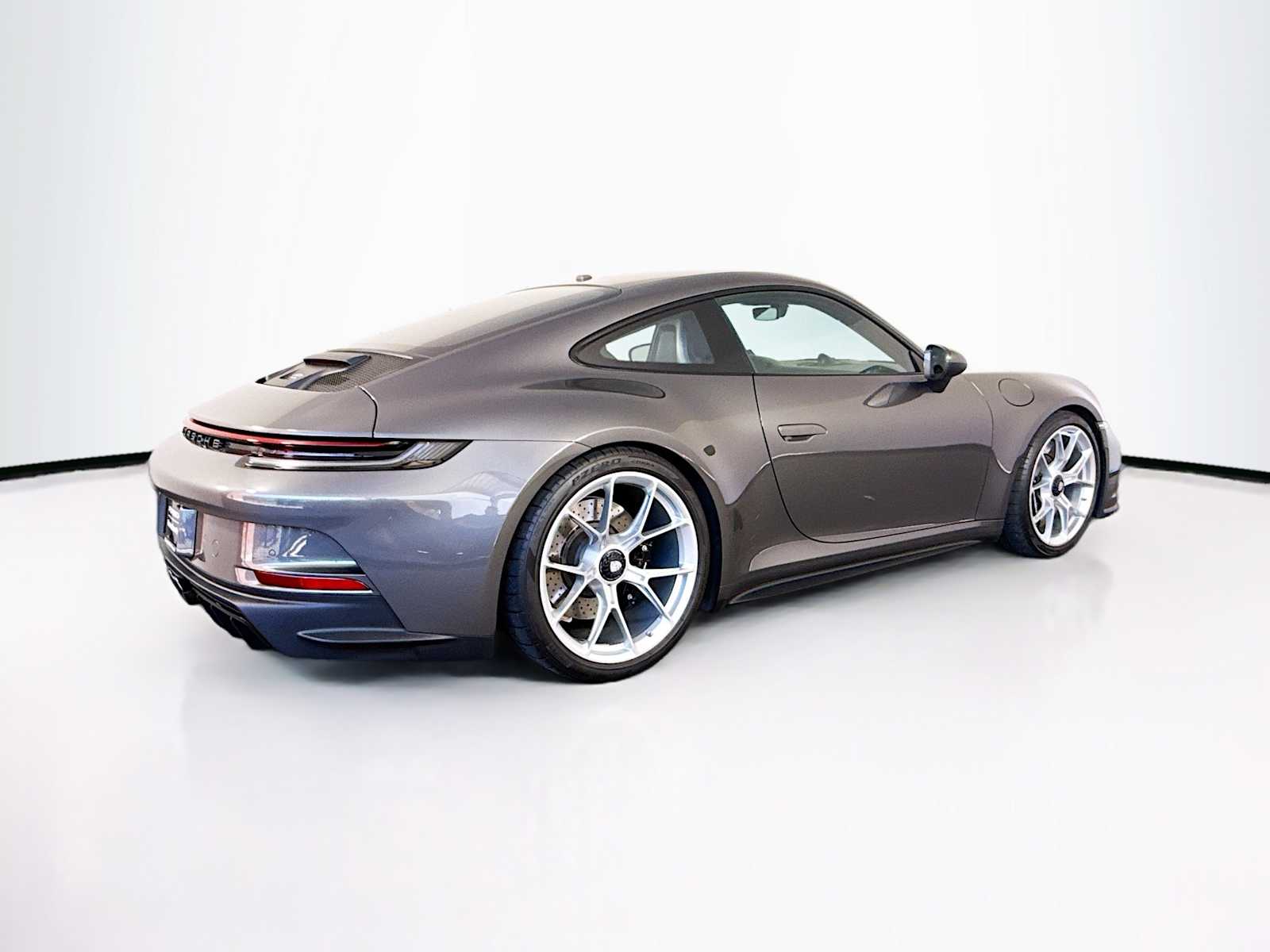 Thumbnail: 2023 Porsche 911 - 9