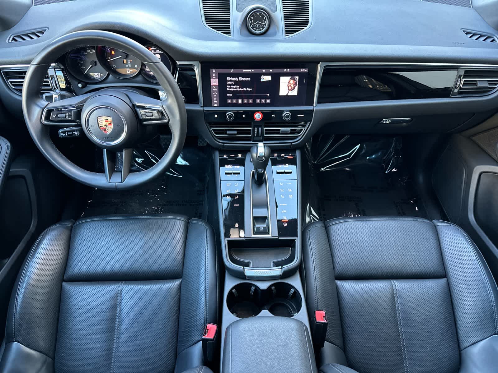 Thumbnail: 2025 Porsche Macan - 6